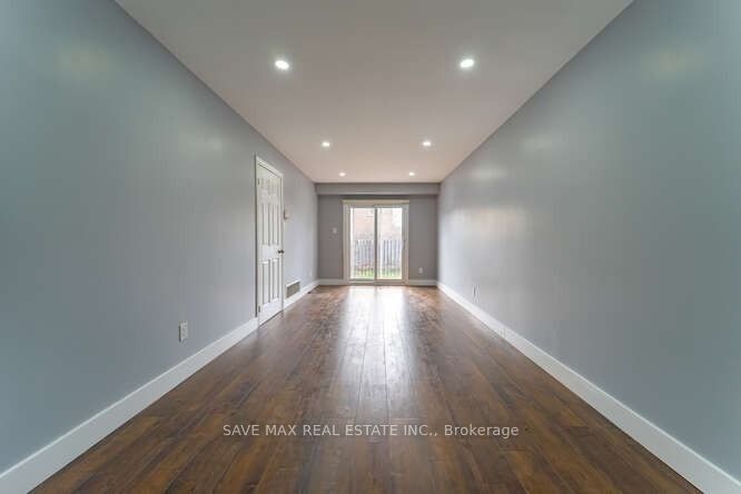 25 Tulip Drive Property Photo 6