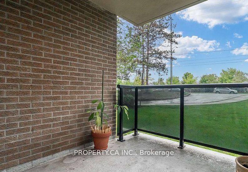 W13862460 Property Photo 22