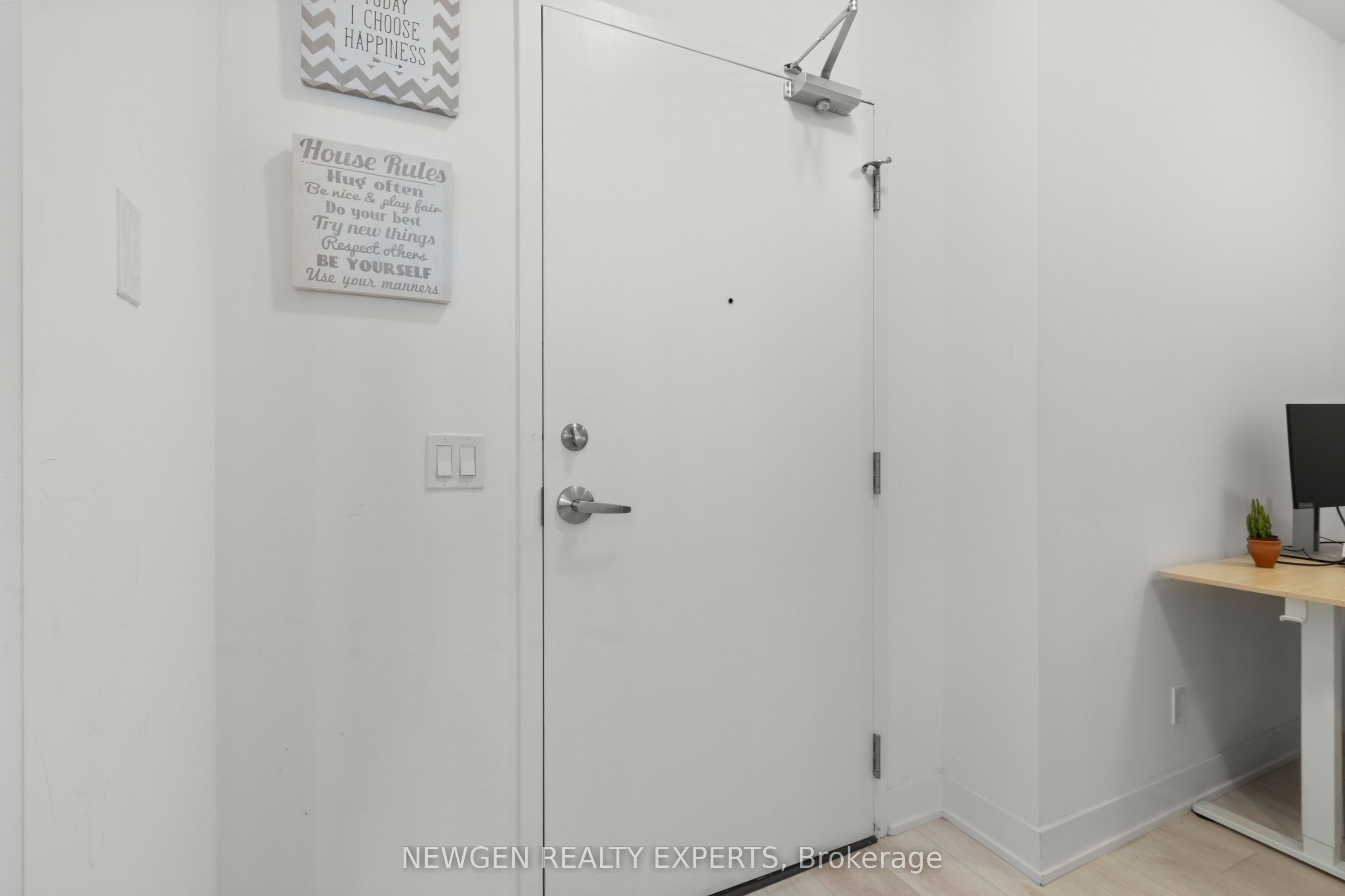 297 Oak Walk Drive 2505 Property Photo 8