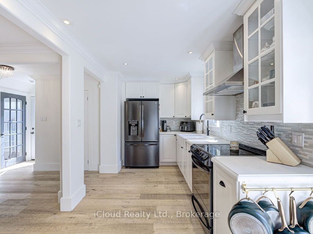 766 Coulson Avenue Property Photo 9