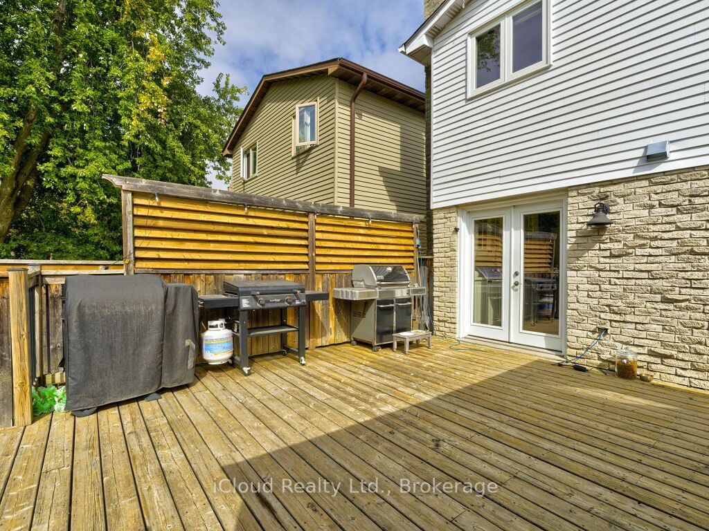766 Coulson Avenue Property Photo 43