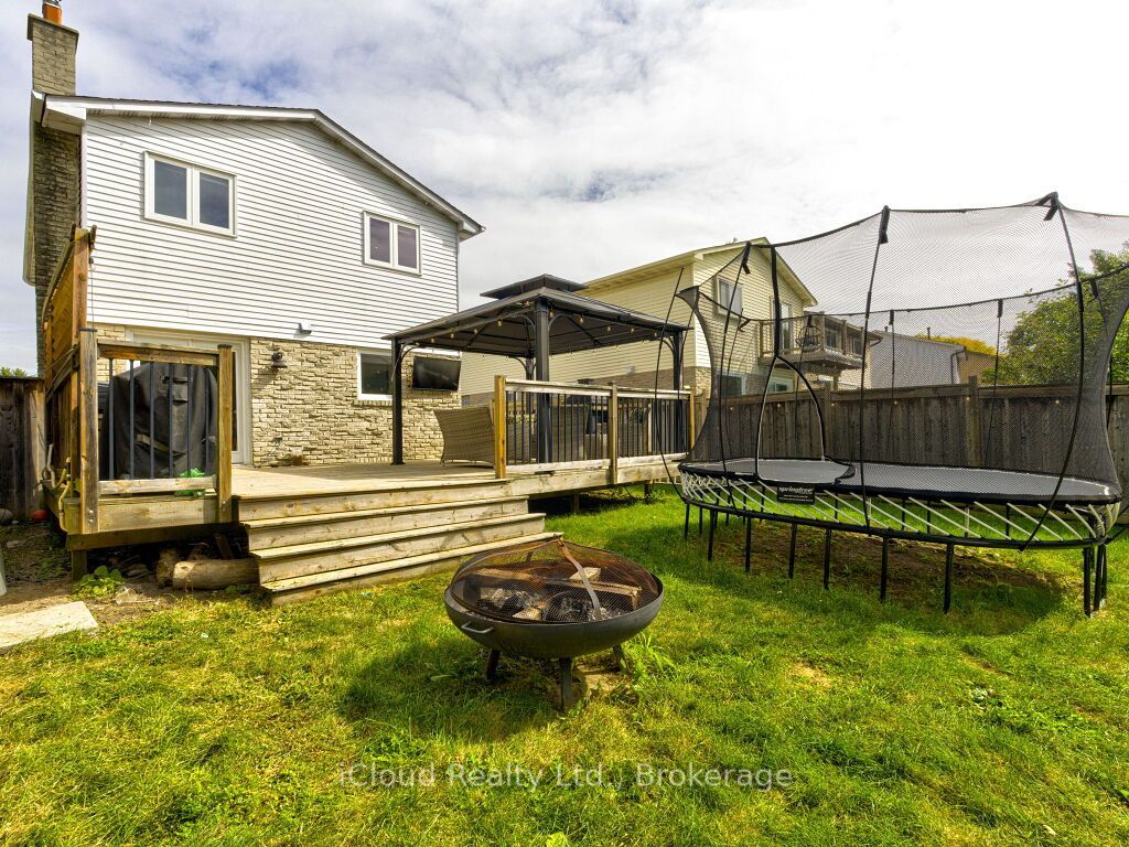 766 Coulson Avenue Property Photo 47