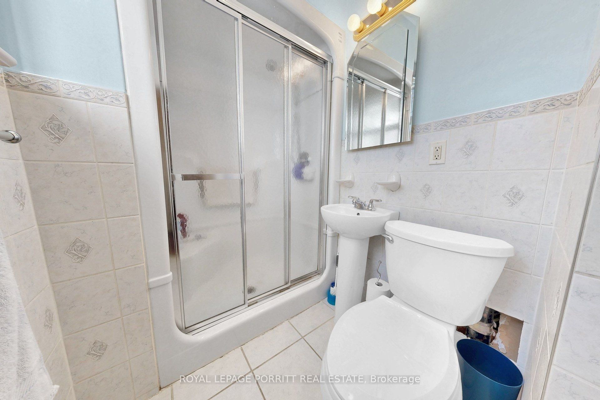 9 Putney Road Property Photo 11