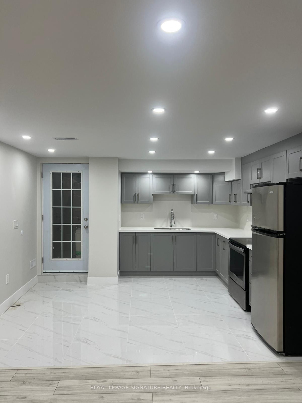 12467 Kennedy Road N Basement Property Photo 1