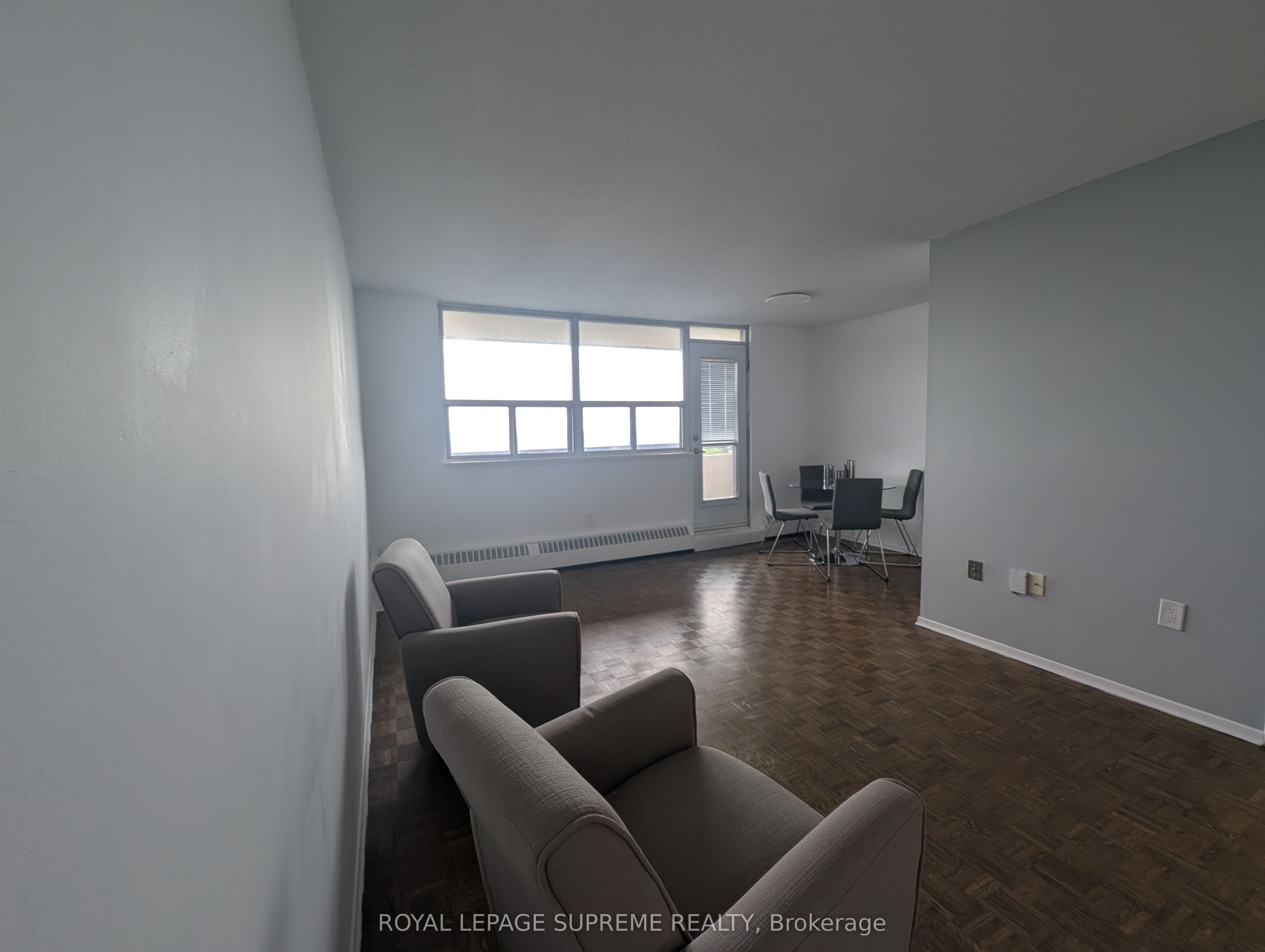 541 Blackthorn Avenue 1514 Property Photo 19