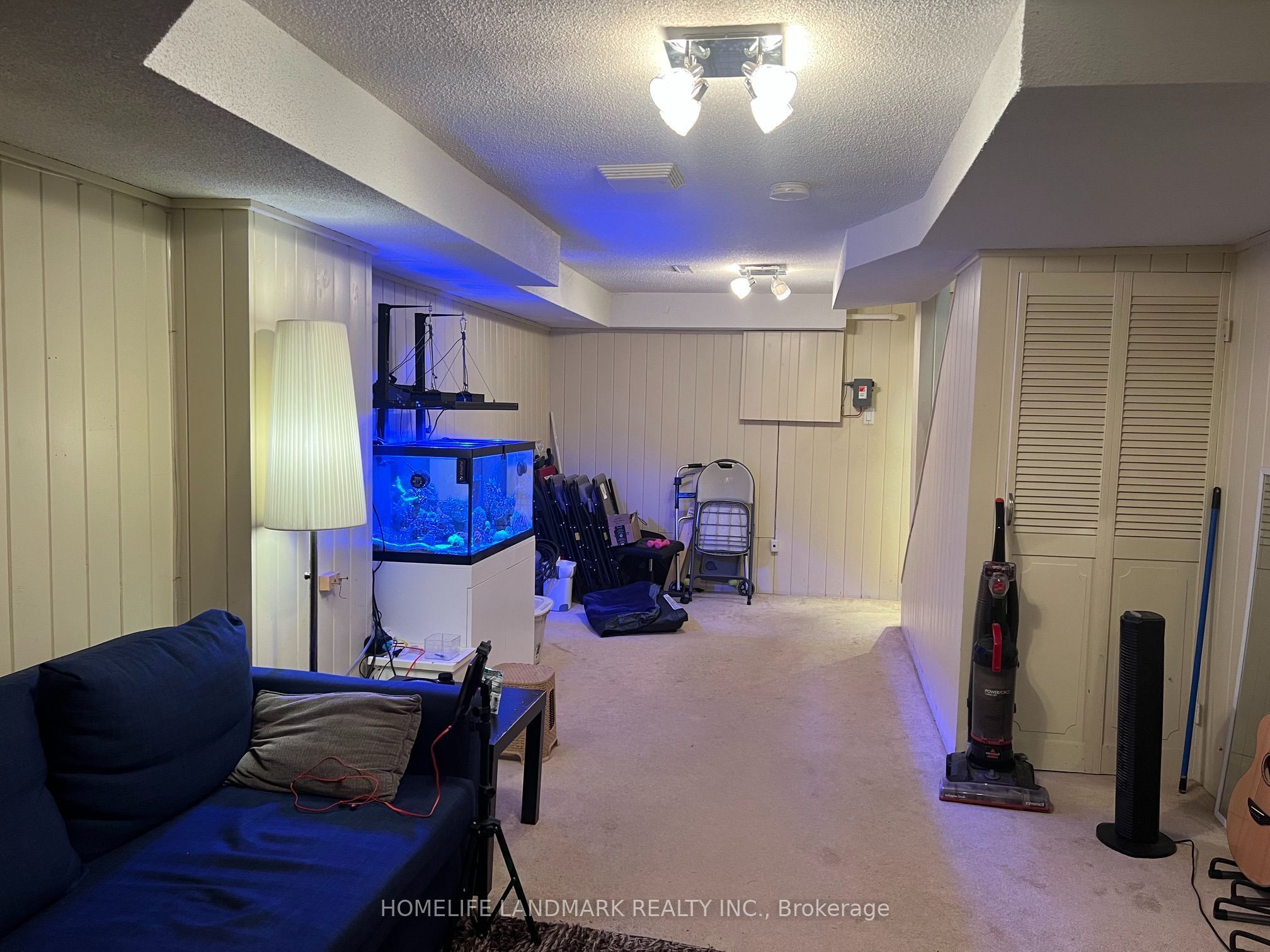 6043 Chidham Crescent Property Photo 10