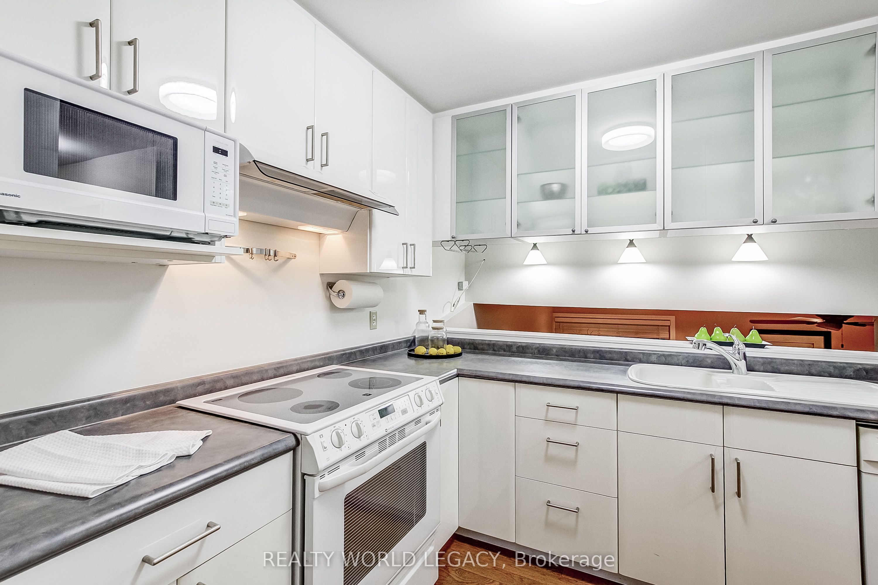 1580 Kerns Road 1 Property Photo 11