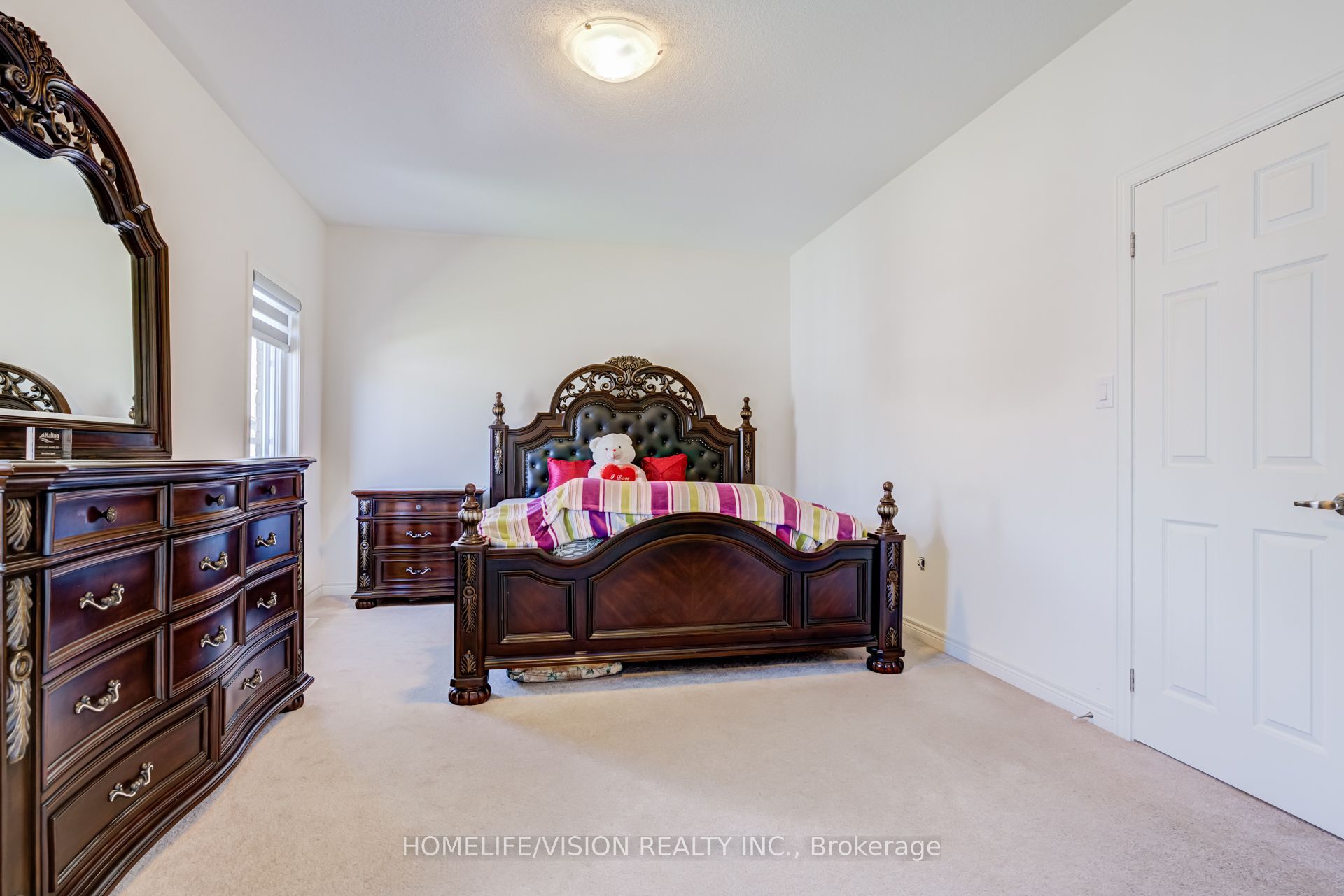 383 Royal West Drive Property Photo 24