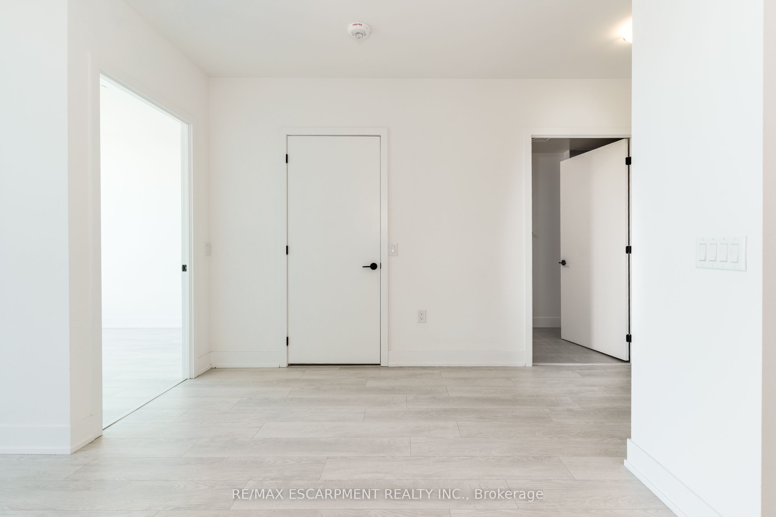 2450 Old Bronte Road 614 Property Photo 16