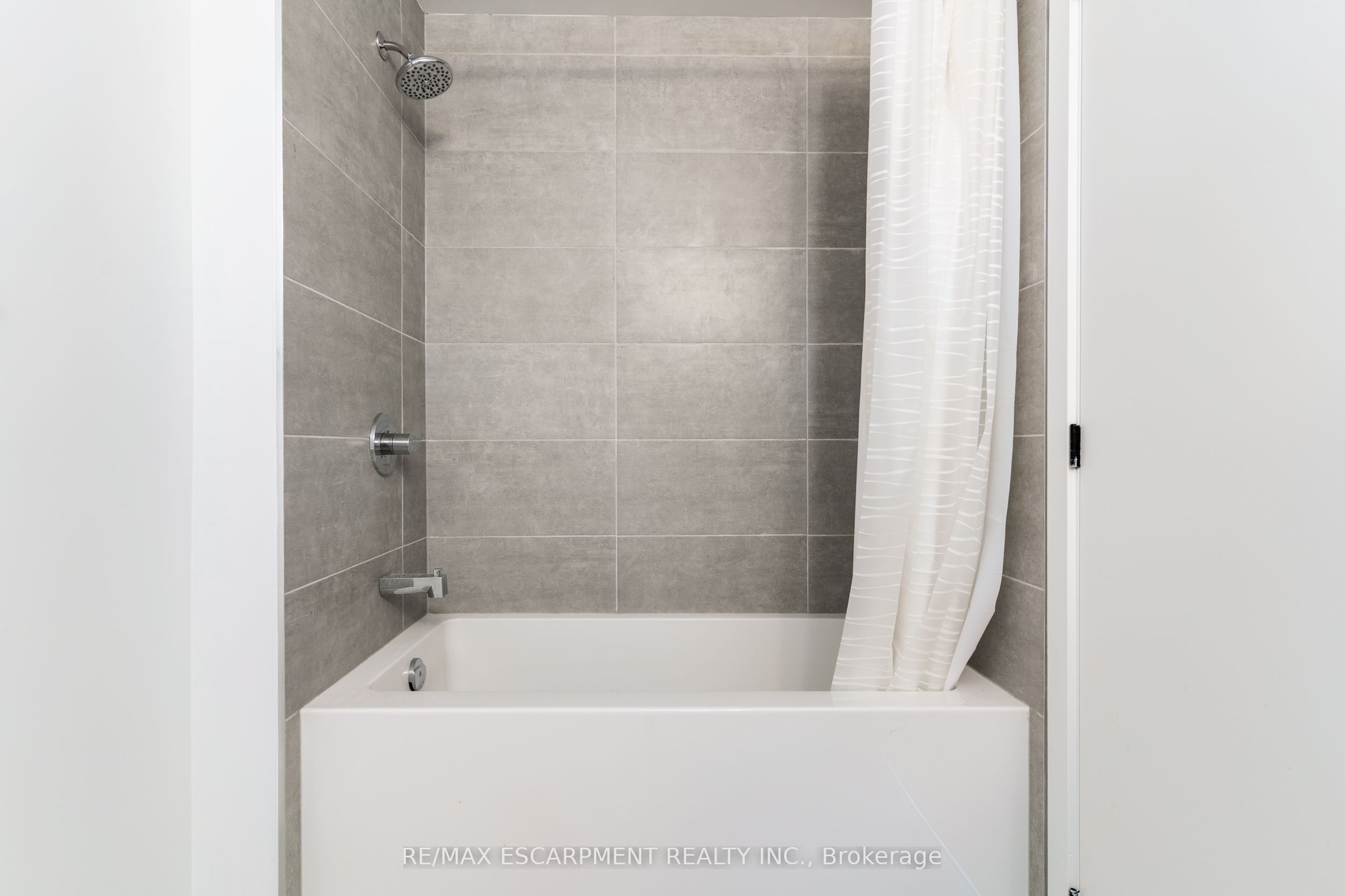 2450 Old Bronte Road 614 Property Photo 26