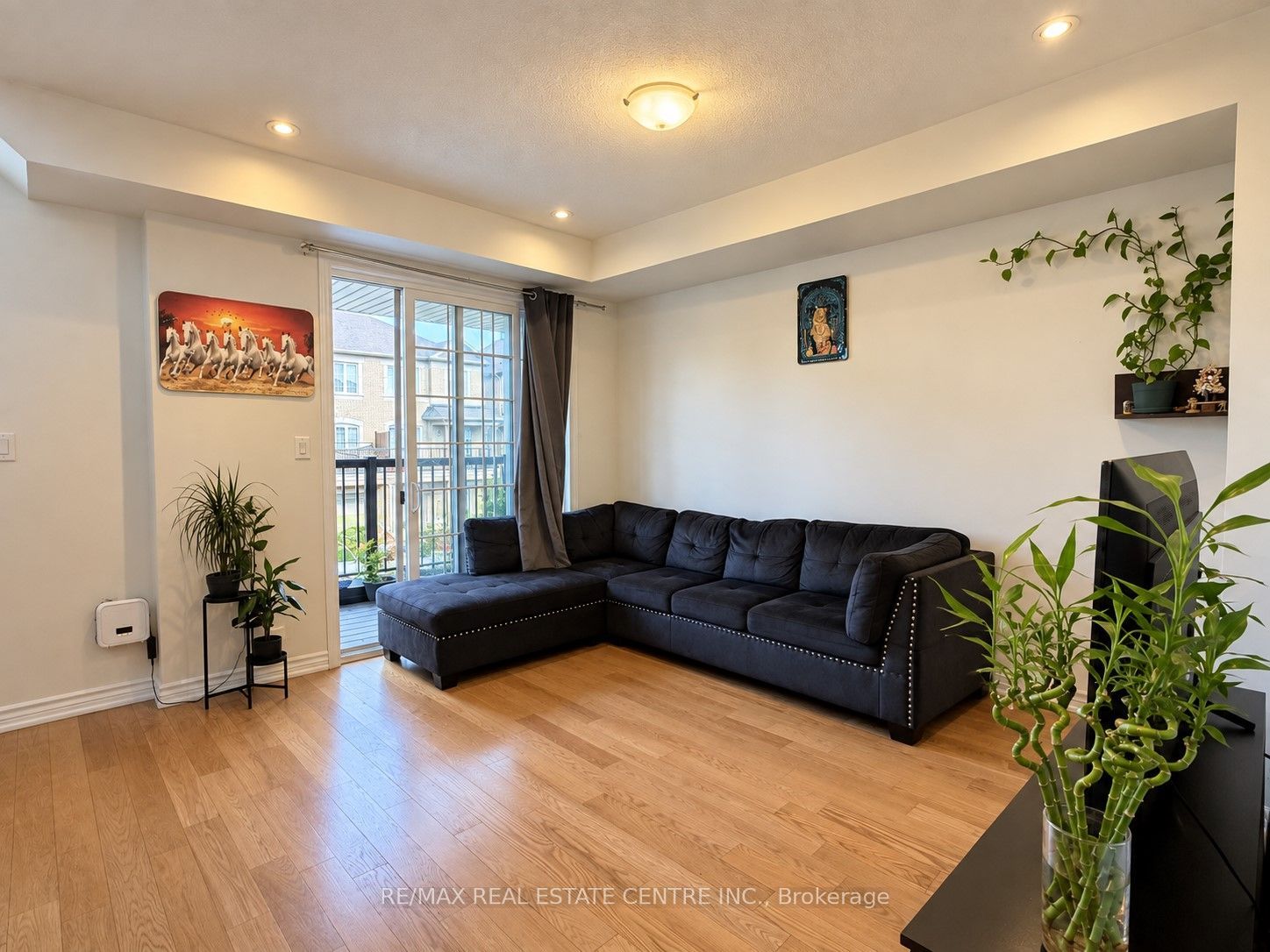 62 Hashmi Place Property Photo 3
