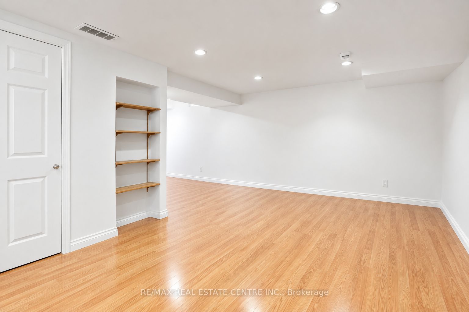 13 Dalzell Avenue Property Photo 27