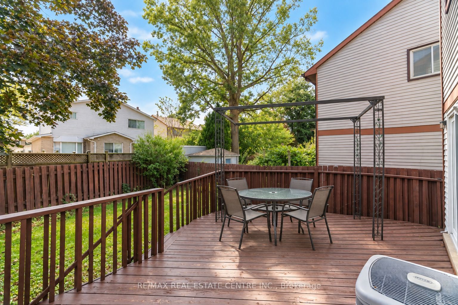 13 Dalzell Avenue Property Photo 33