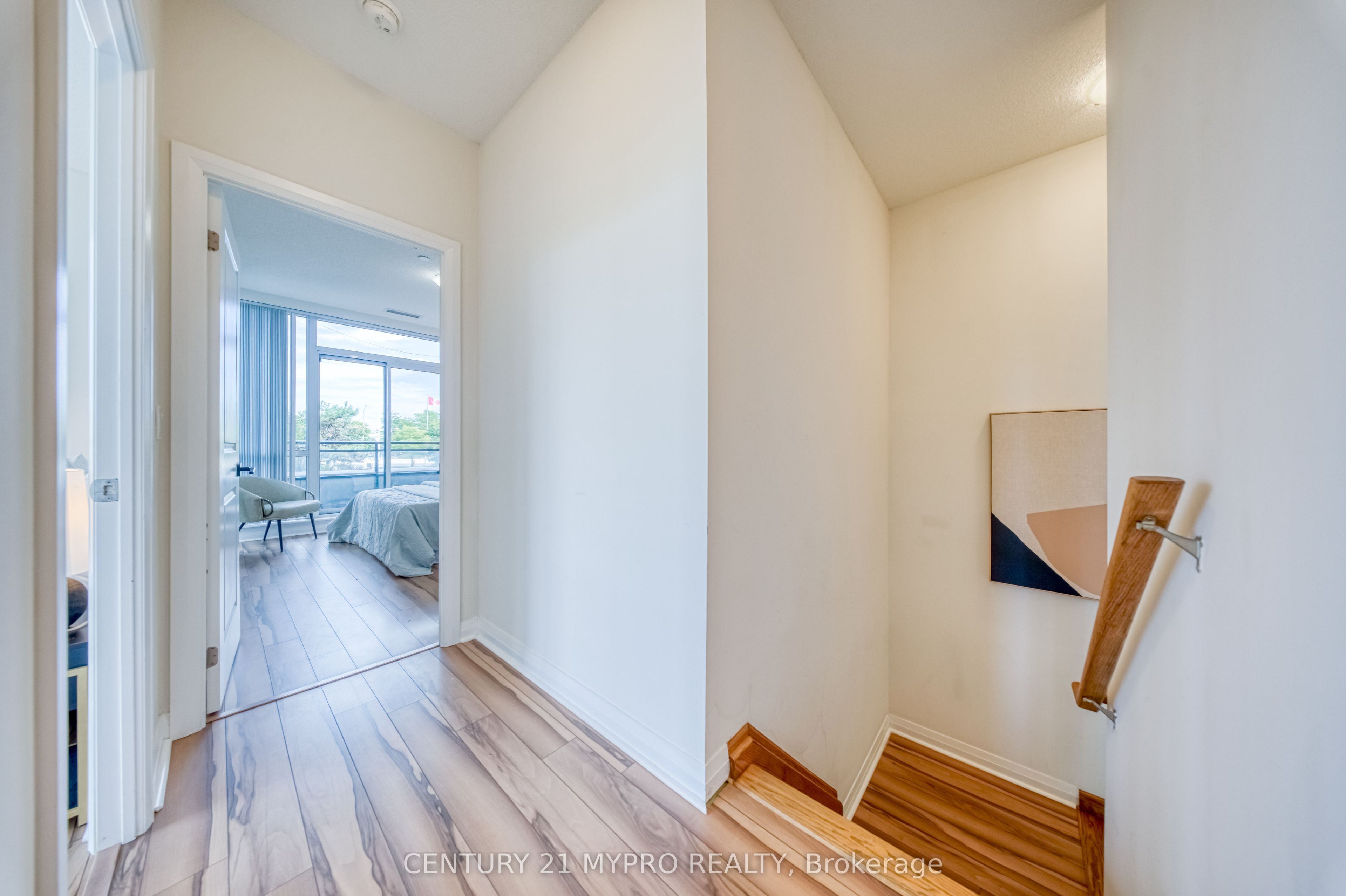 55 Eglinton Avenue W 103 Property Photo 20