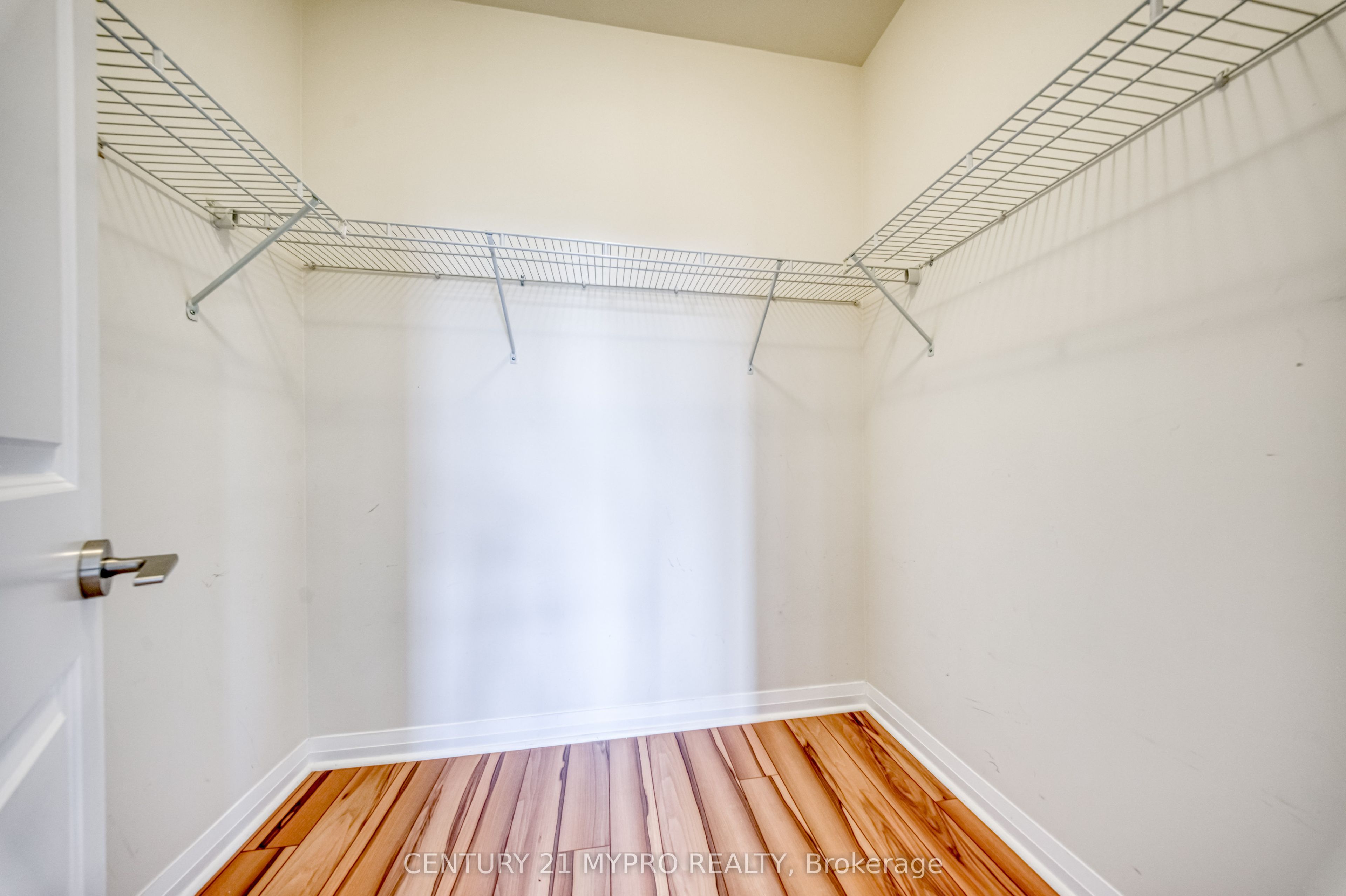 55 Eglinton Avenue W 103 Property Photo 28
