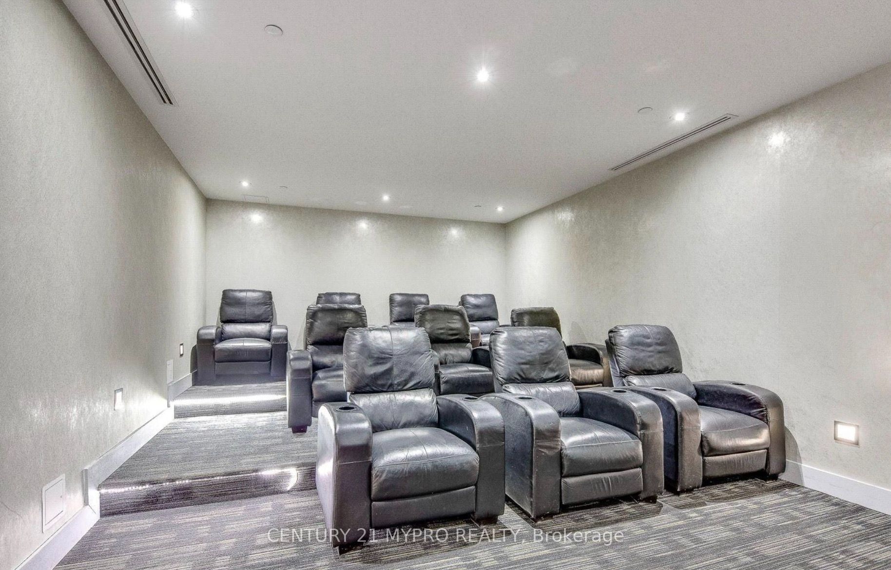 55 Eglinton Avenue W 103 Property Photo 38