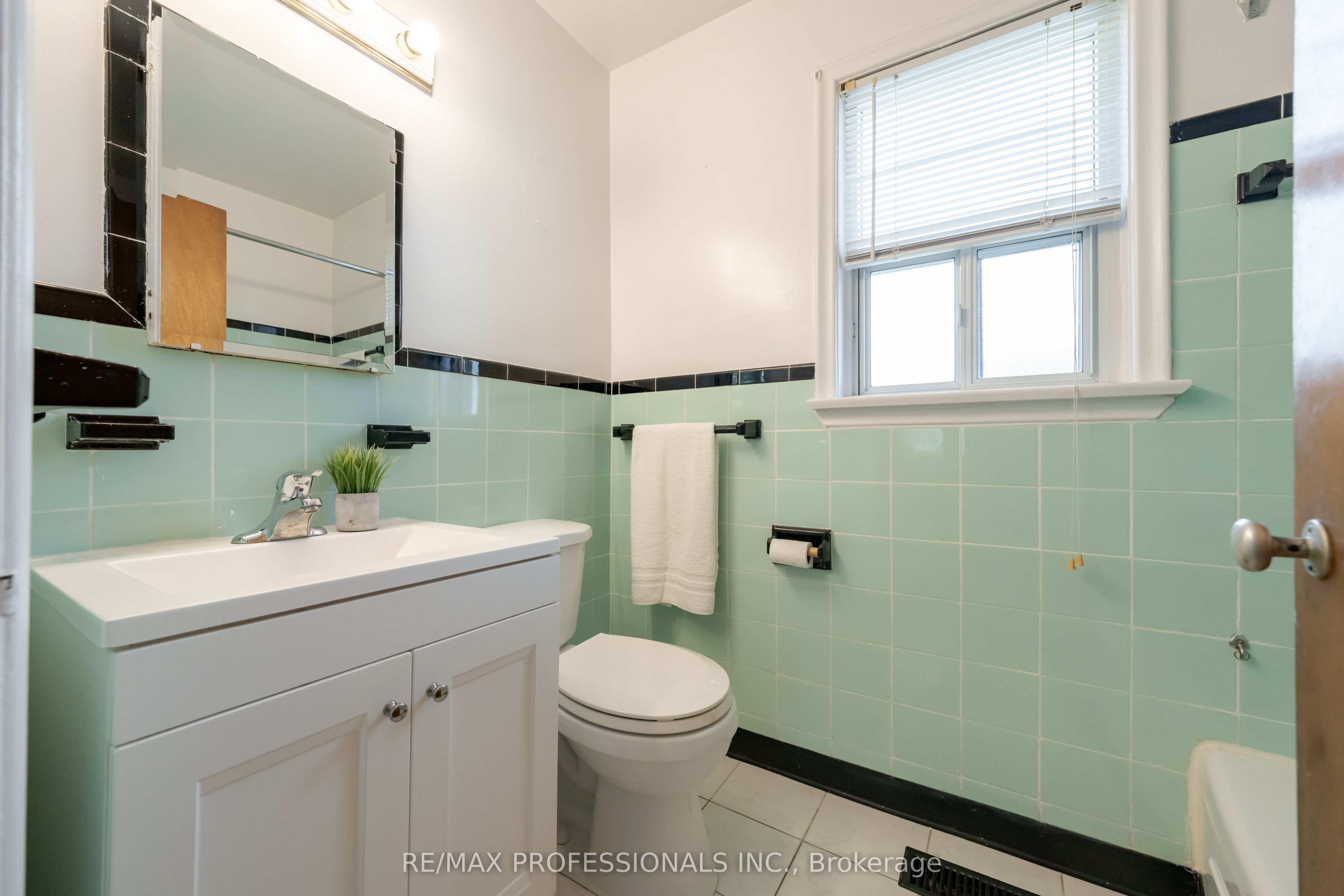 228 Eileen Avenue Property Photo 20