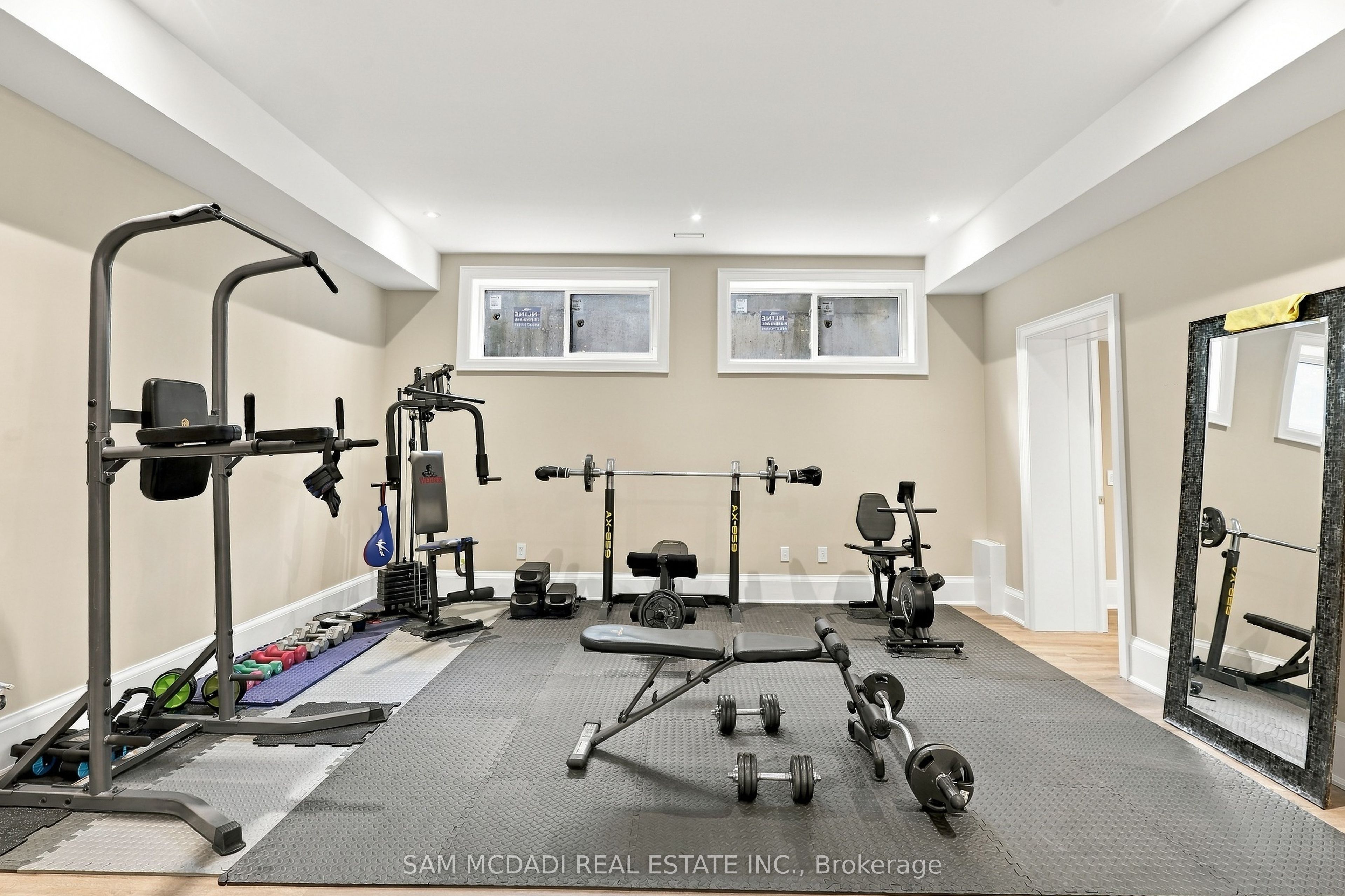 902 Parkland Avenue Property Photo 37