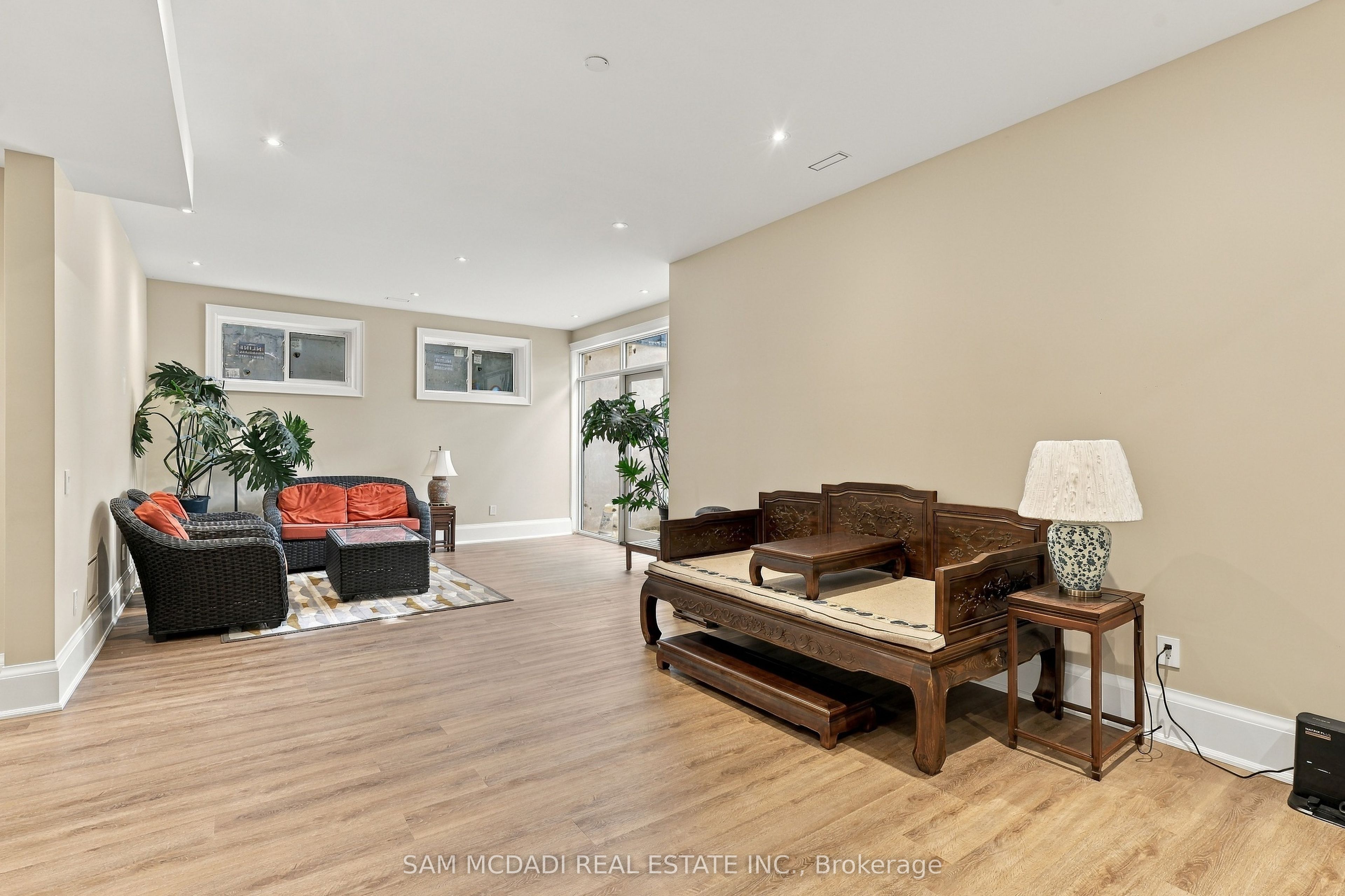 902 Parkland Avenue Property Photo 42