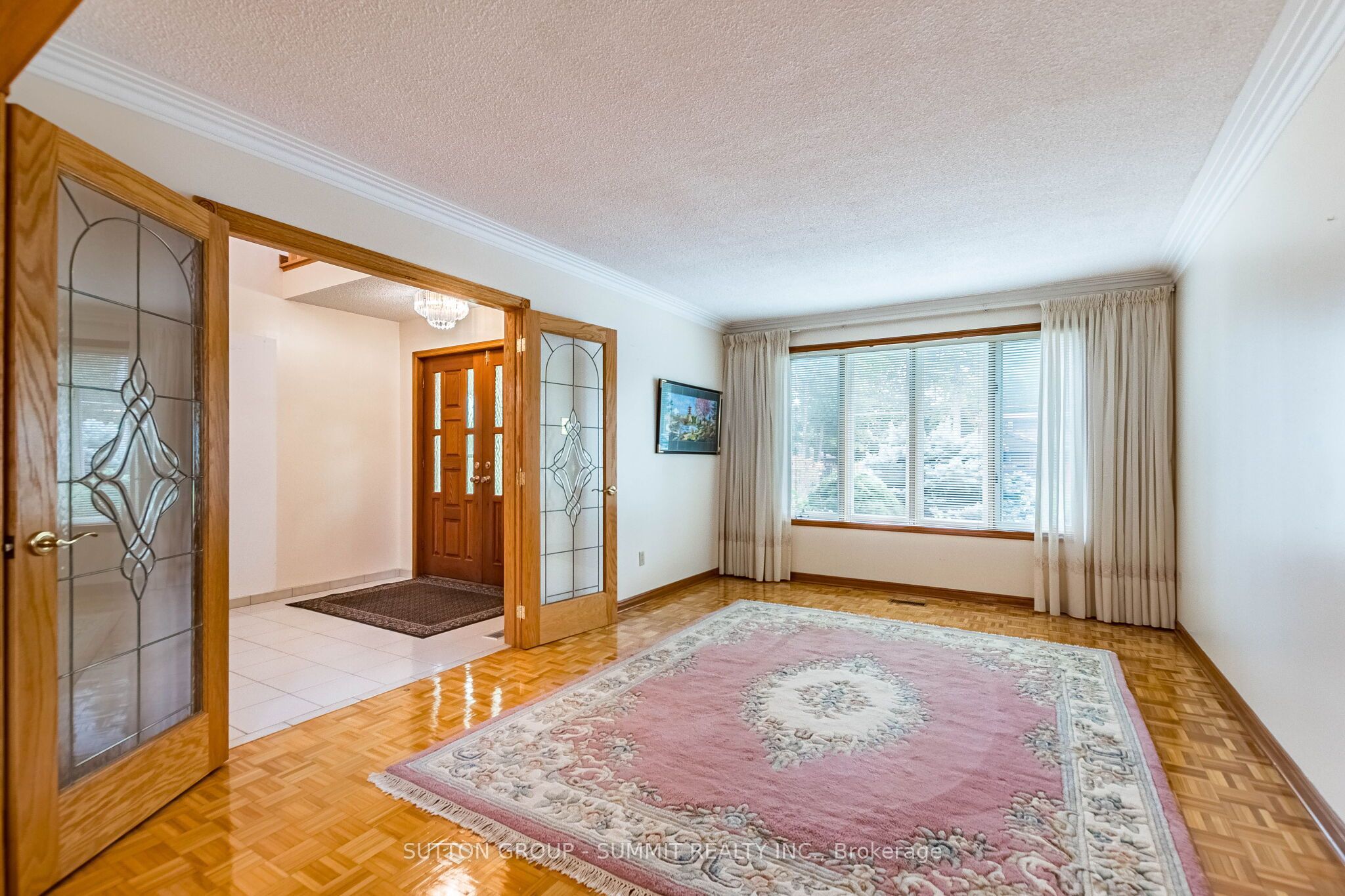 2477 Cliff Road Property Photo 5