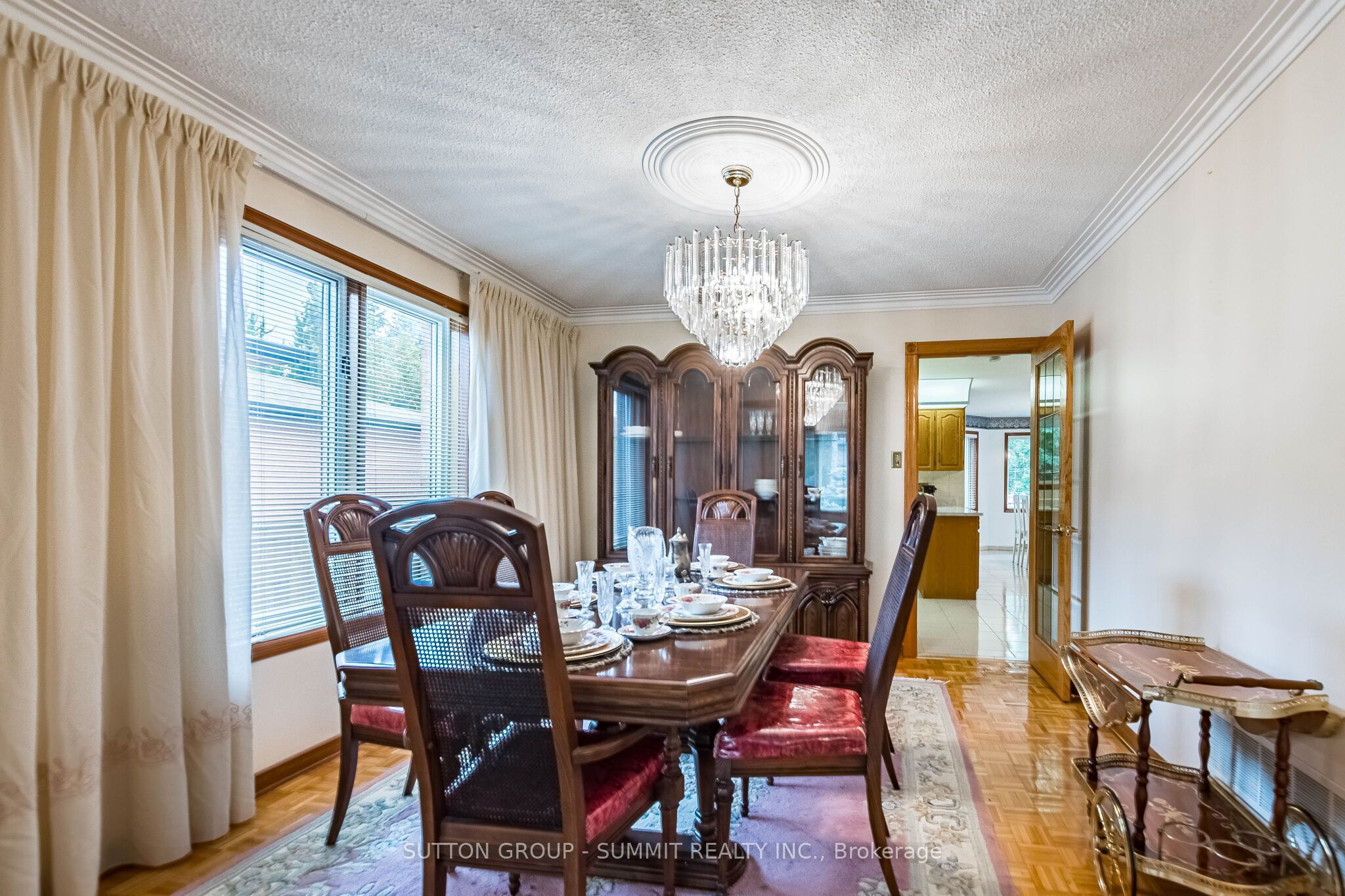 2477 Cliff Road Property Photo 6