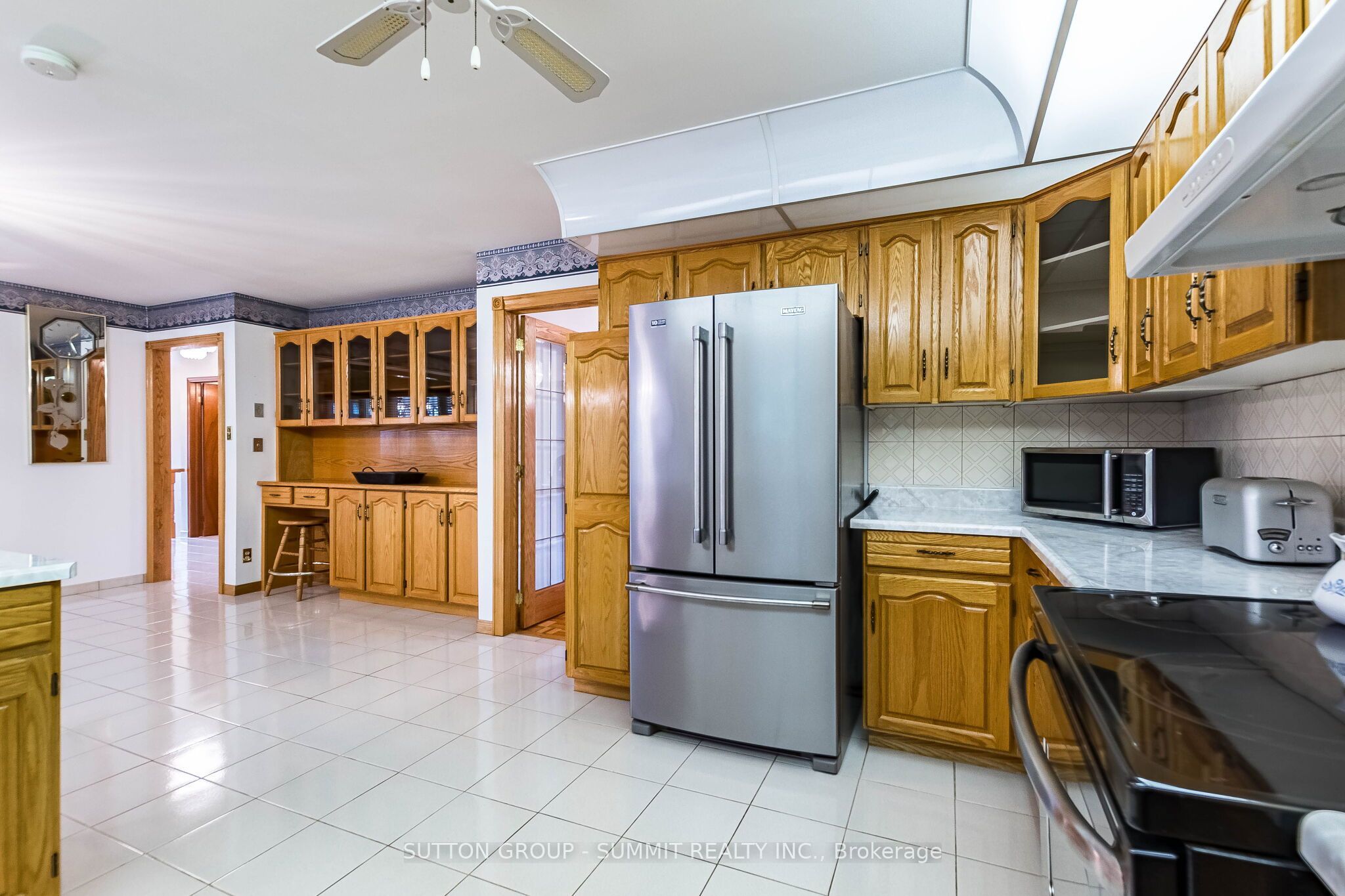 2477 Cliff Road Property Photo 12