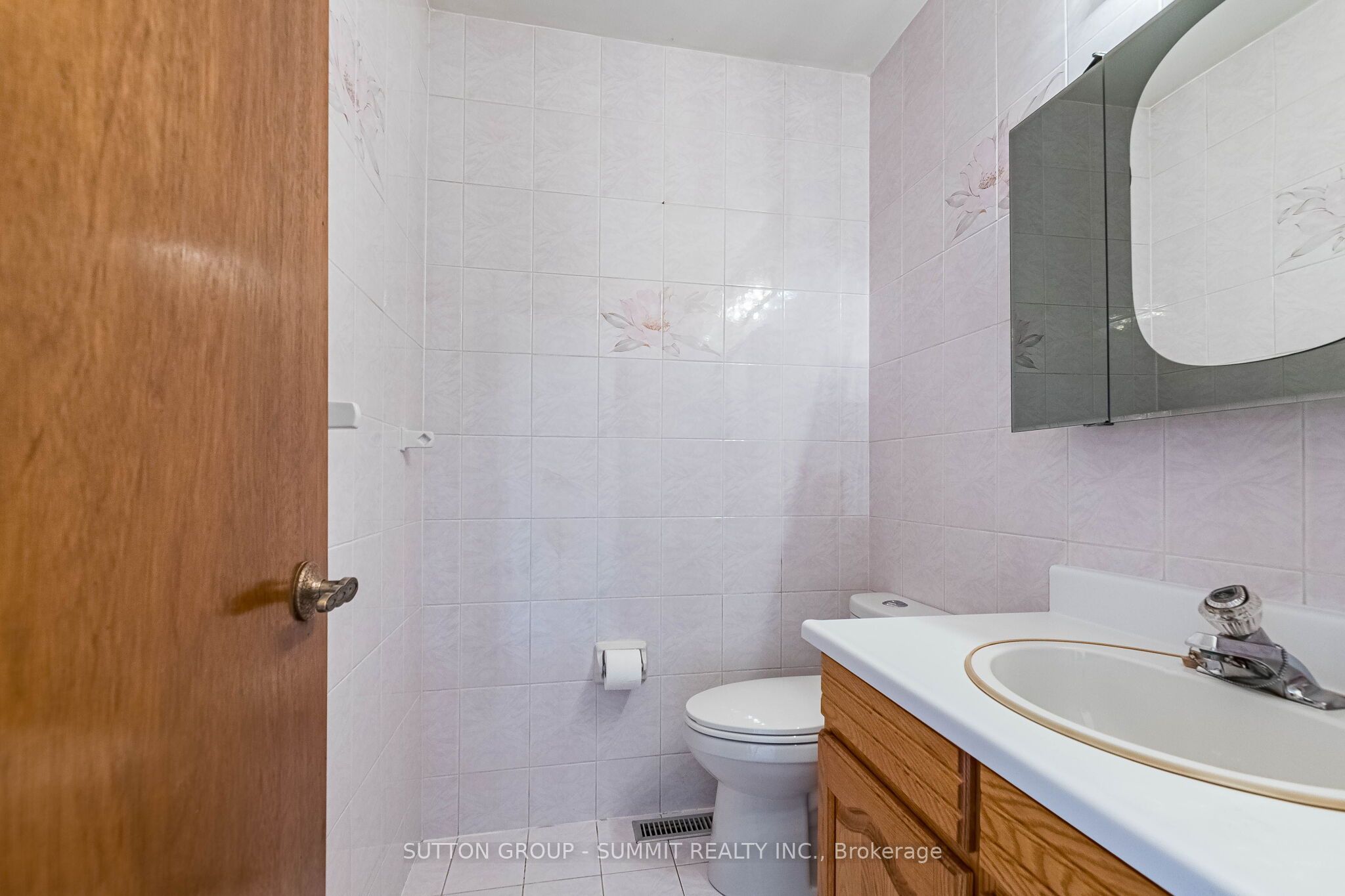 2477 Cliff Road Property Photo 16
