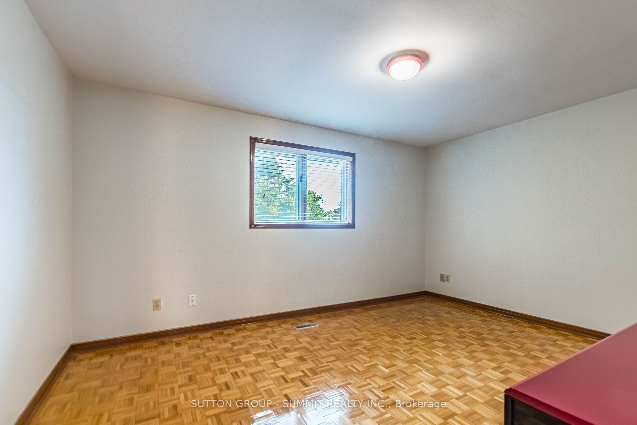 2477 Cliff Road Property Photo 23