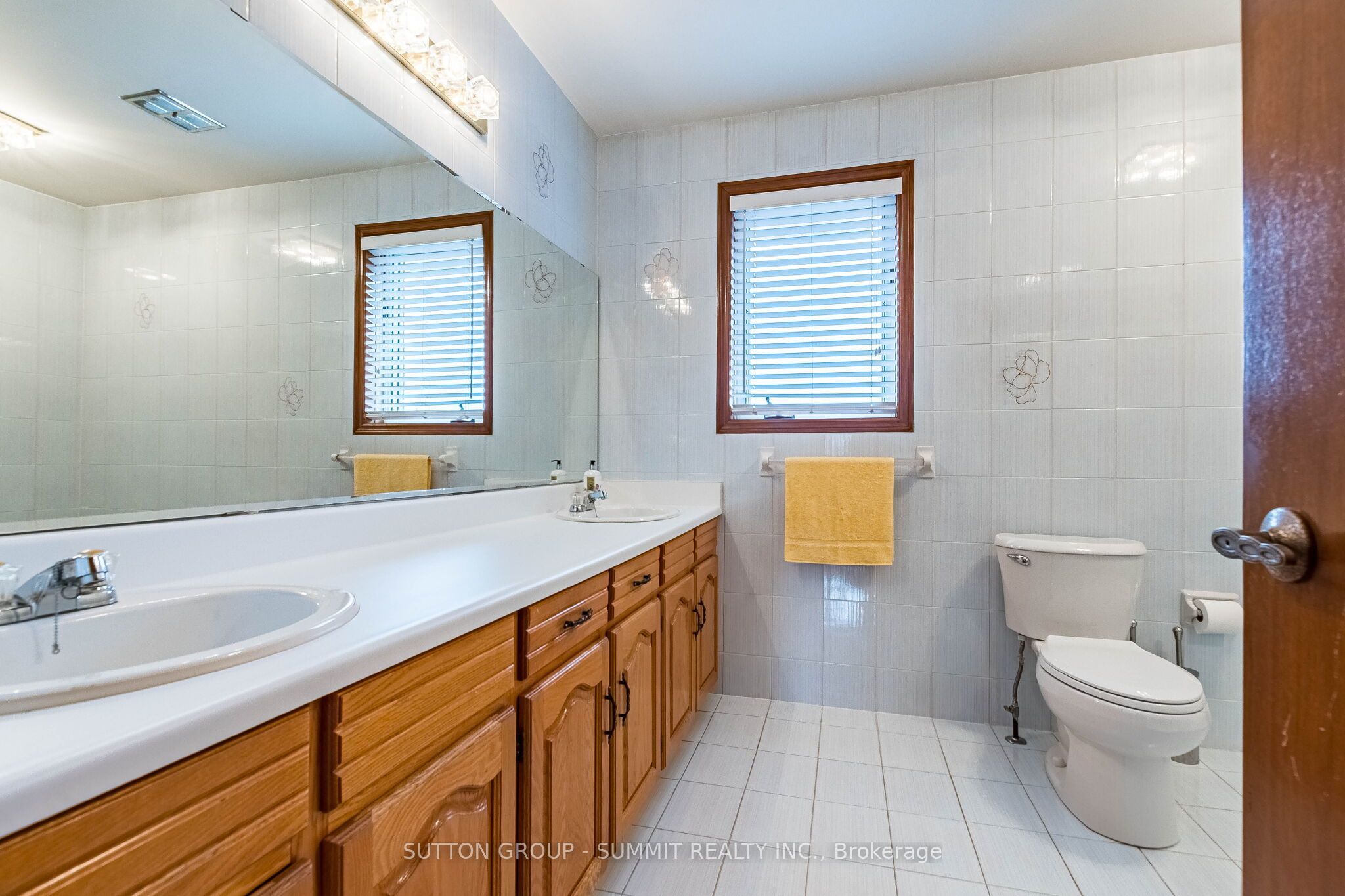 2477 Cliff Road Property Photo 25