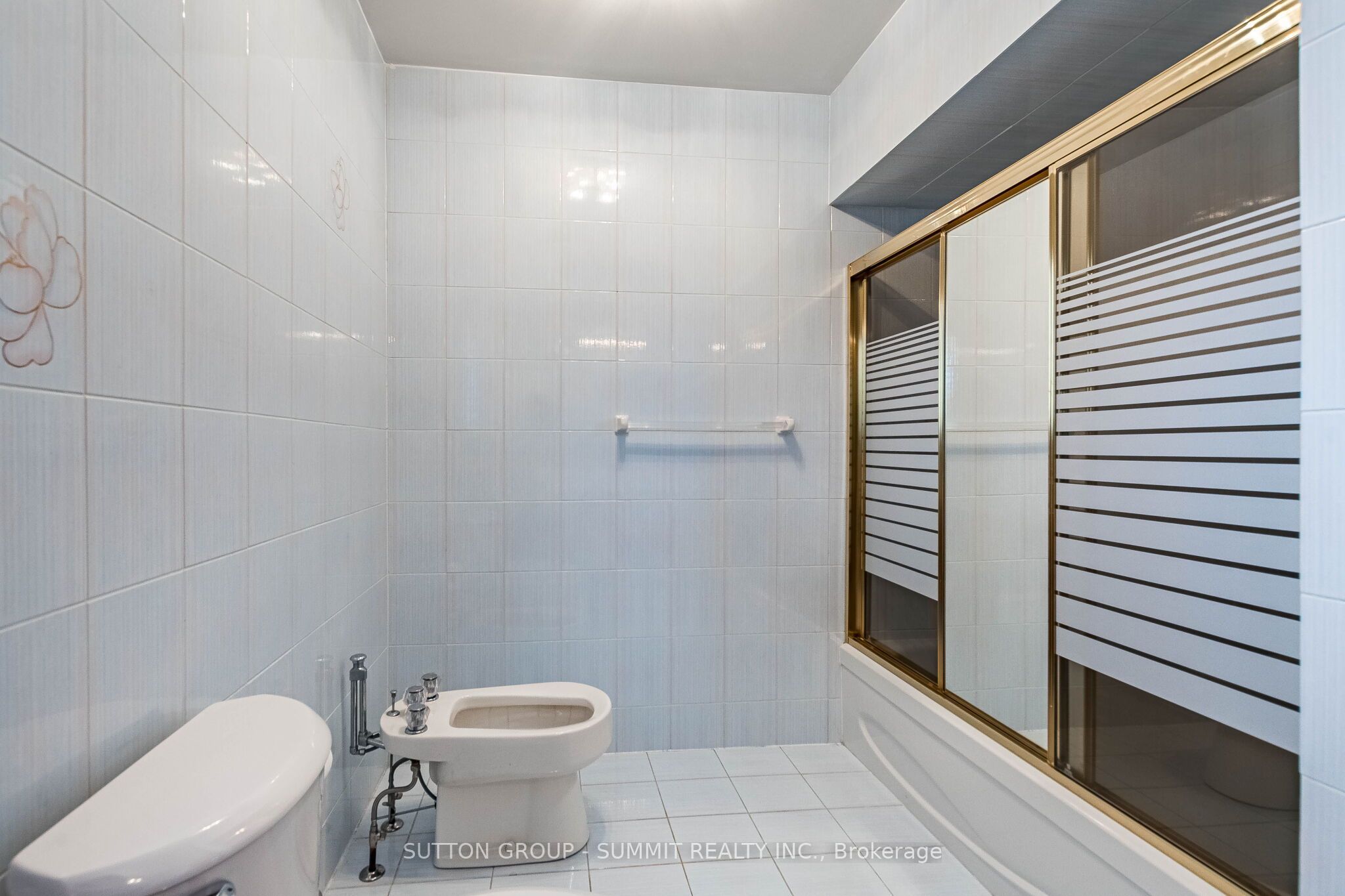 2477 Cliff Road Property Photo 26
