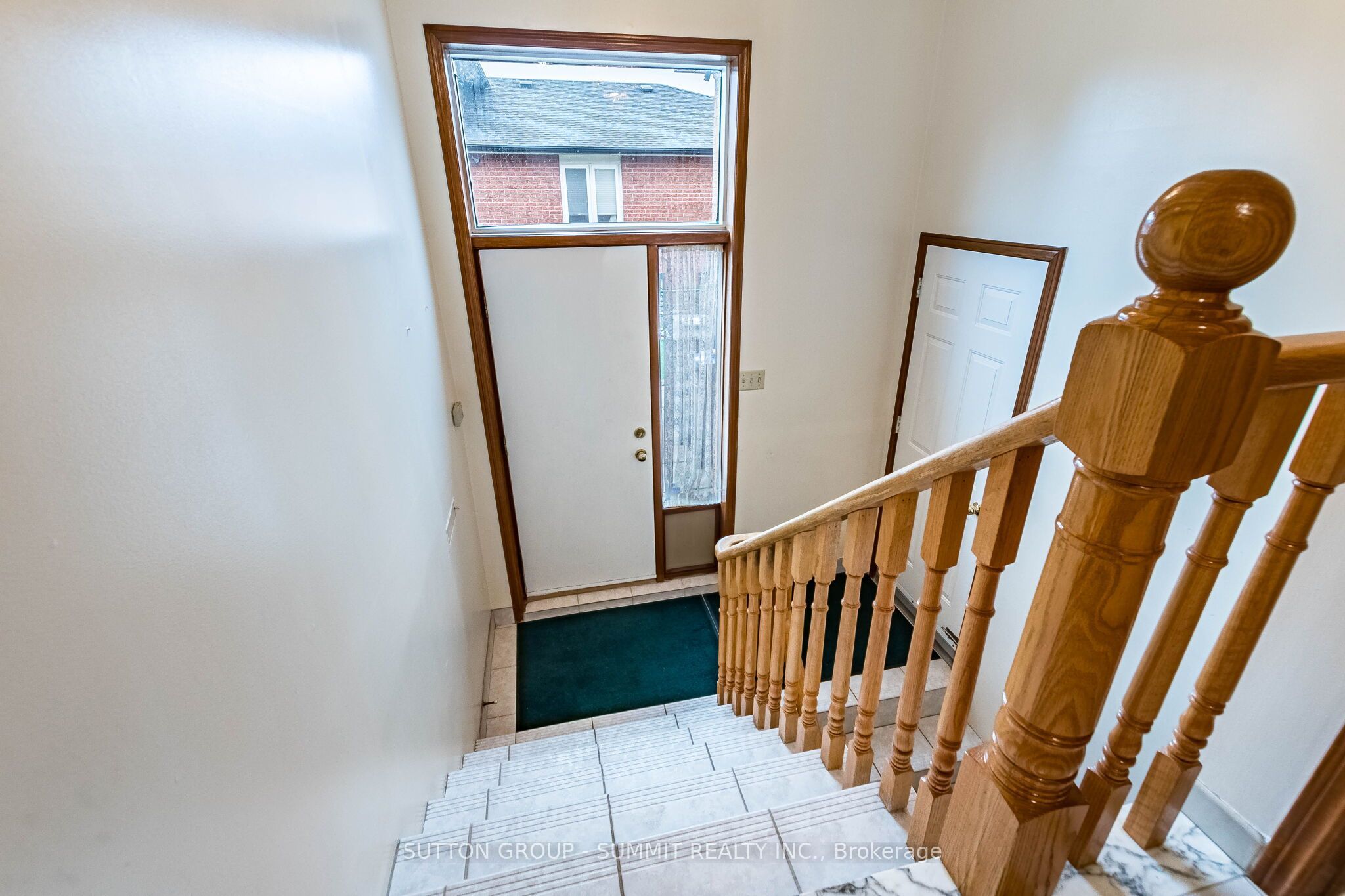 2477 Cliff Road Property Photo 27