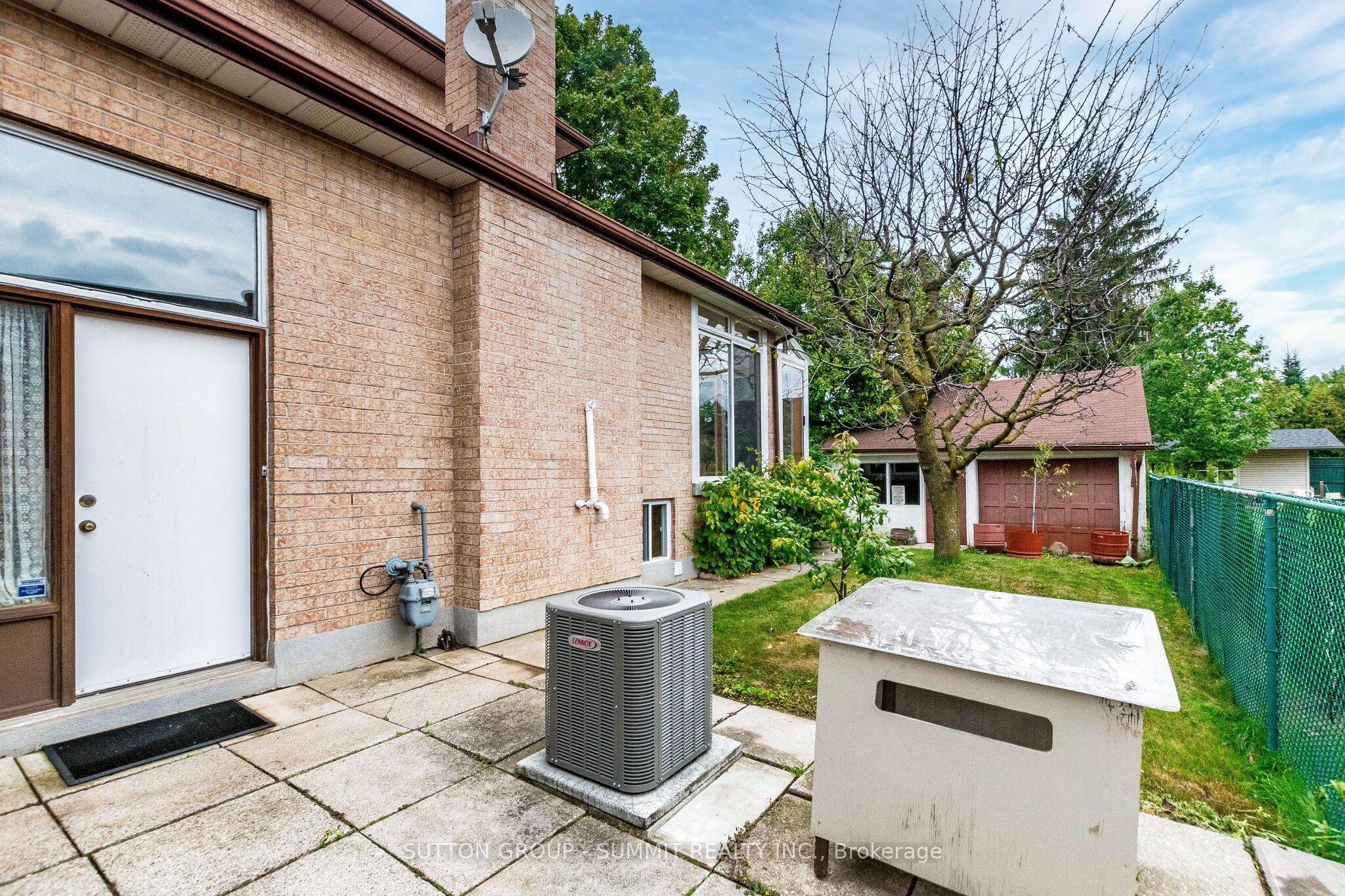 2477 Cliff Road Property Photo 38