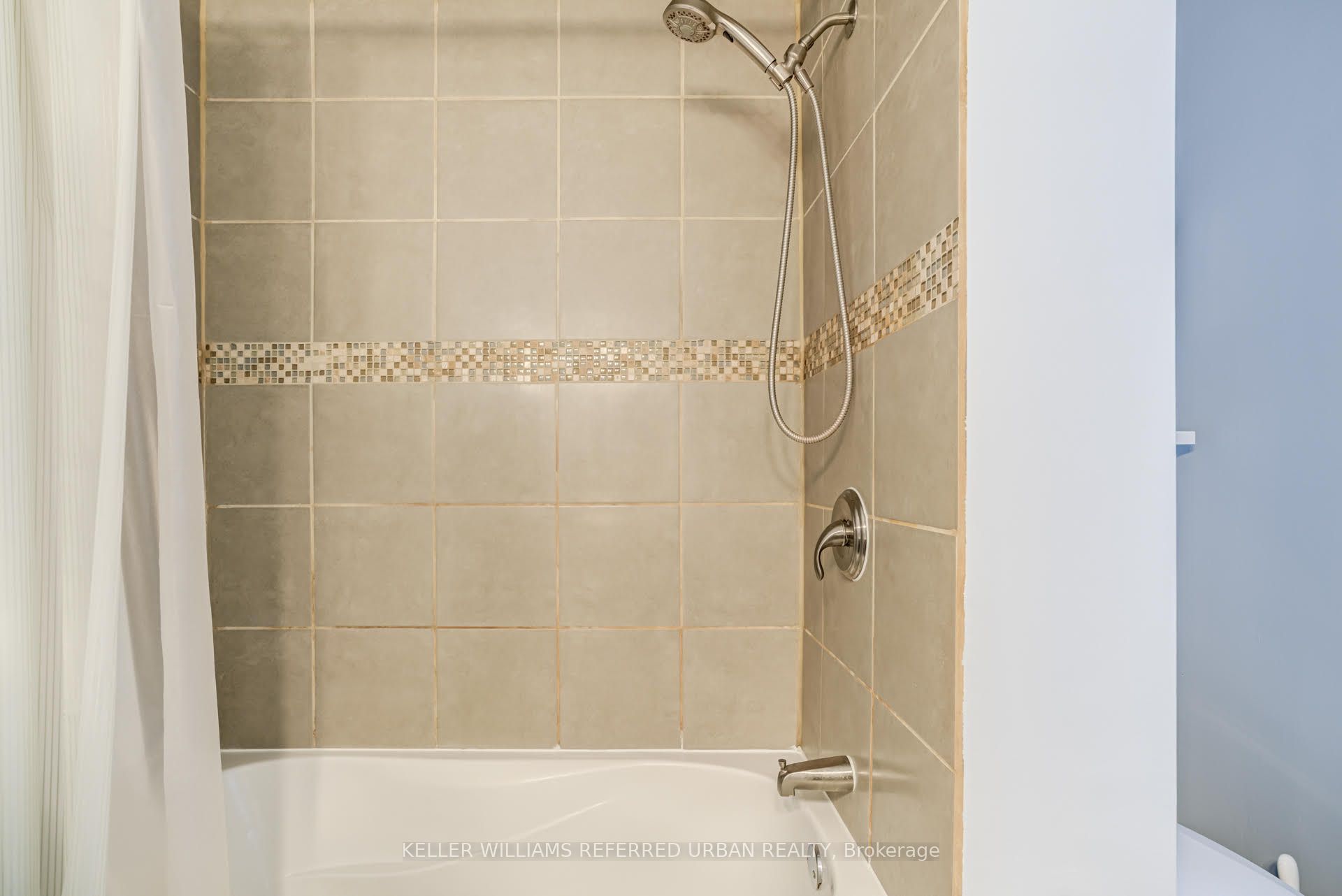 22 Long Branch Avenue Property Photo 33