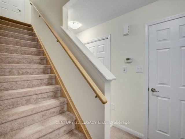106 Baycliffe Crescent Property Photo 6