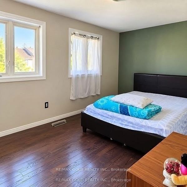 32 Steven Court Property Photo 13