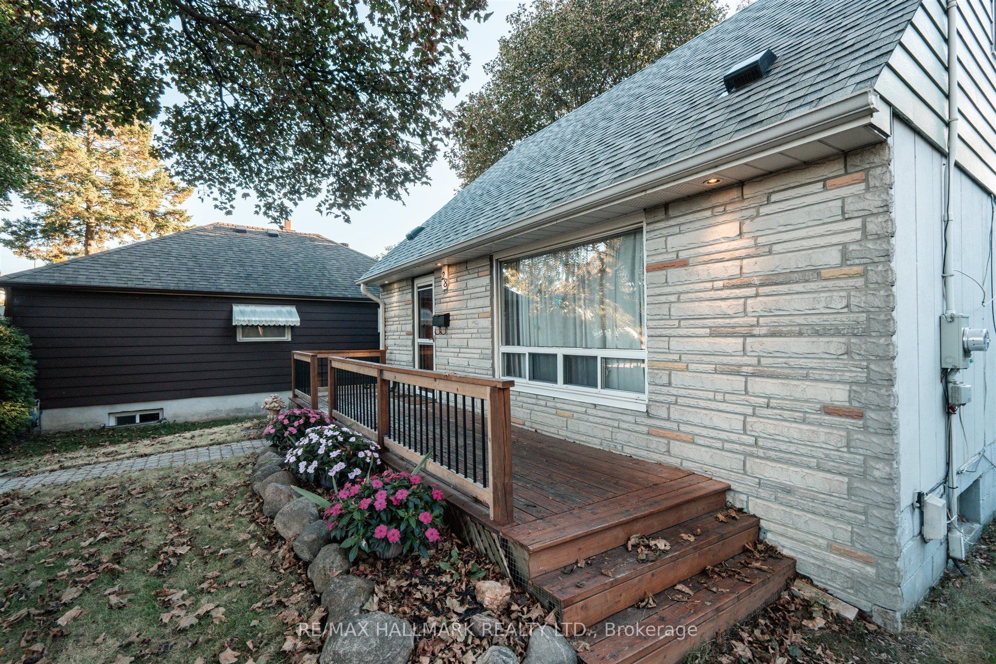 28 Finsbury Crescent Property Photo 4