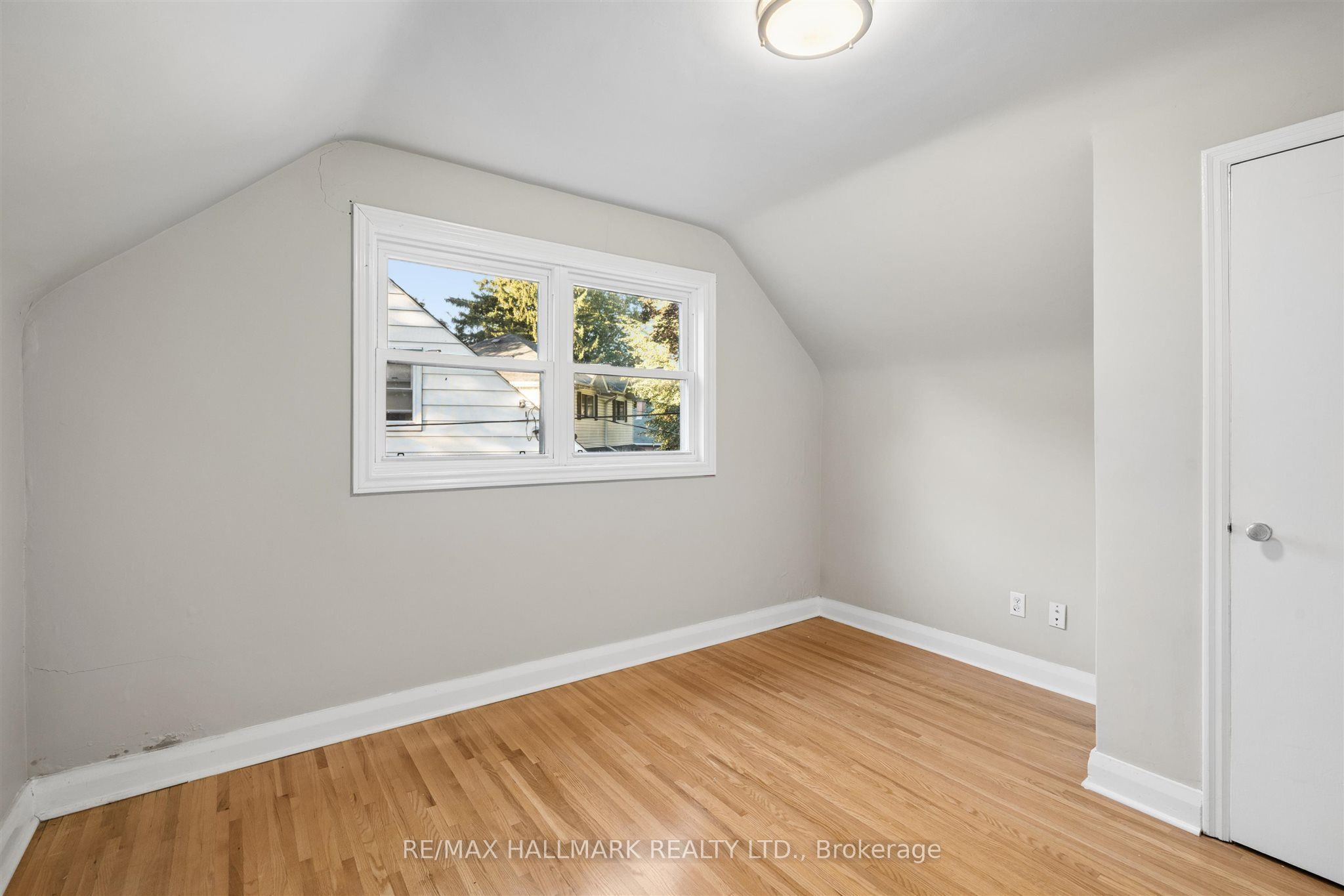 28 Finsbury Crescent Property Photo 18