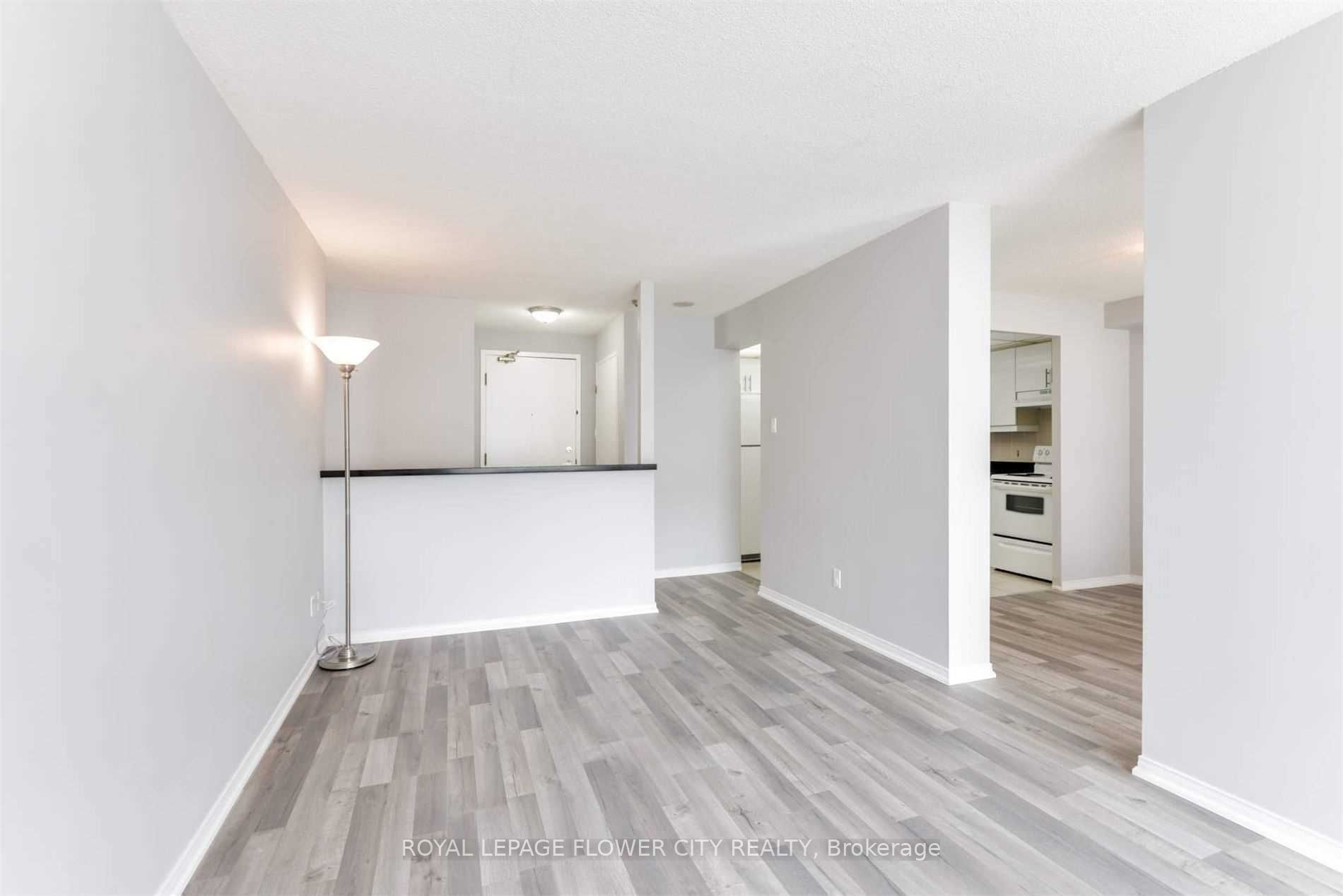 115 Hillcrest Avenue 1709 Property Photo 8