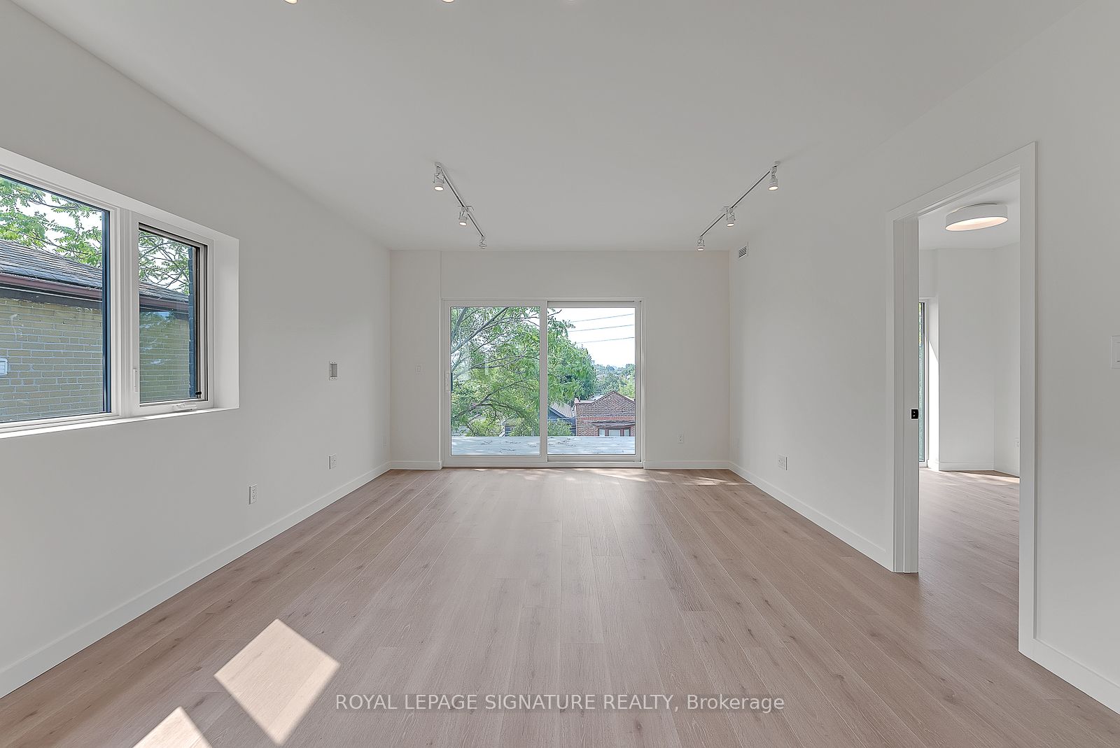 1254 Davenport Road 4 Property Photo 12