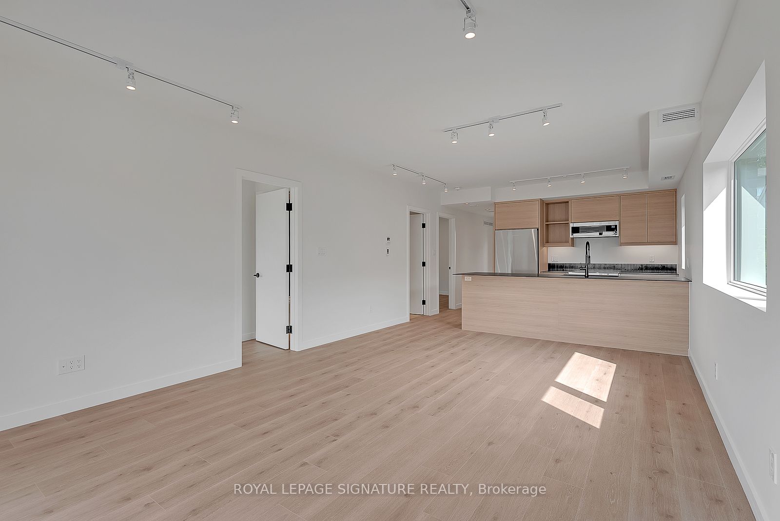 1254 Davenport Road 4 Property Photo 15