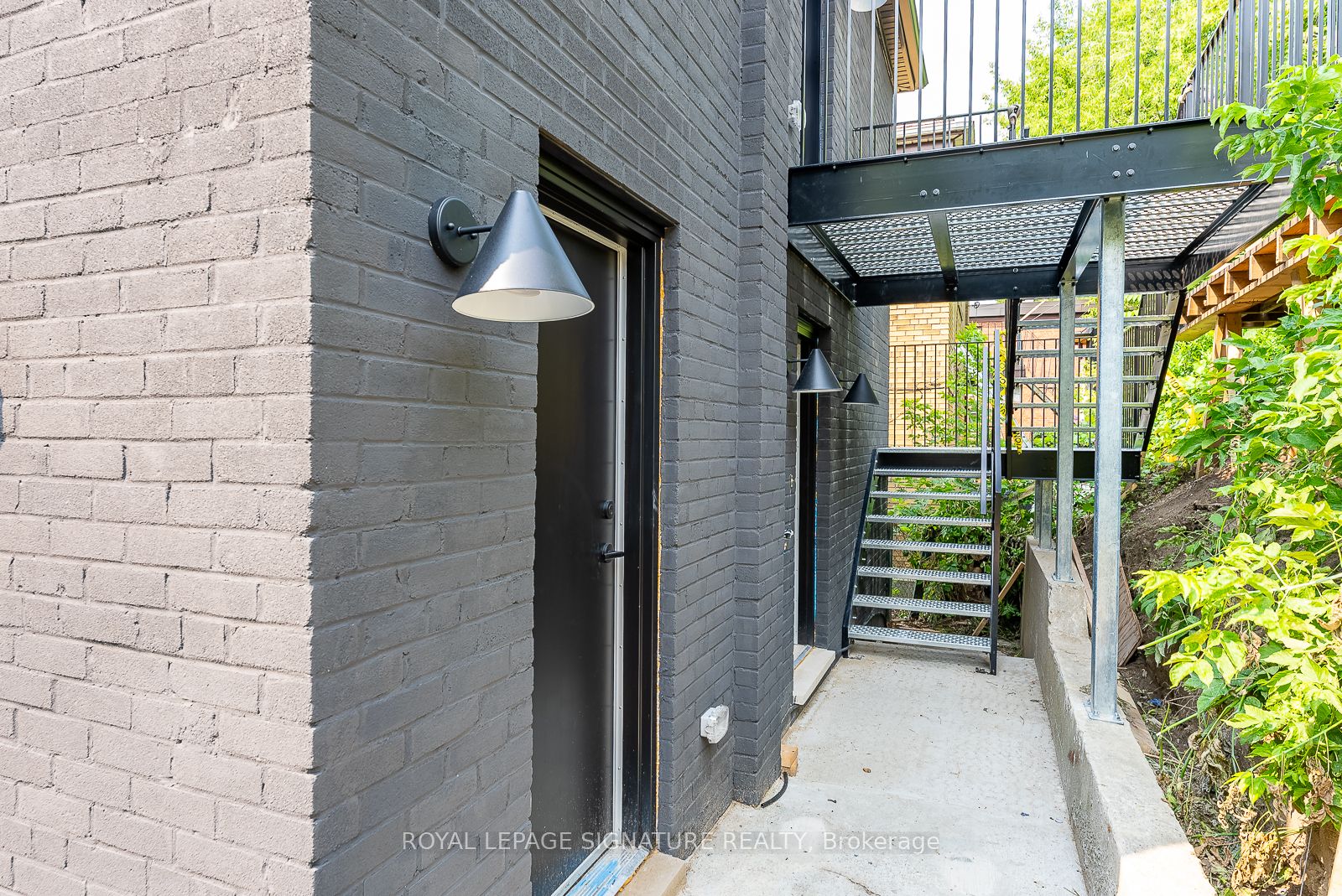 1254 Davenport Road 4 Property Photo 32