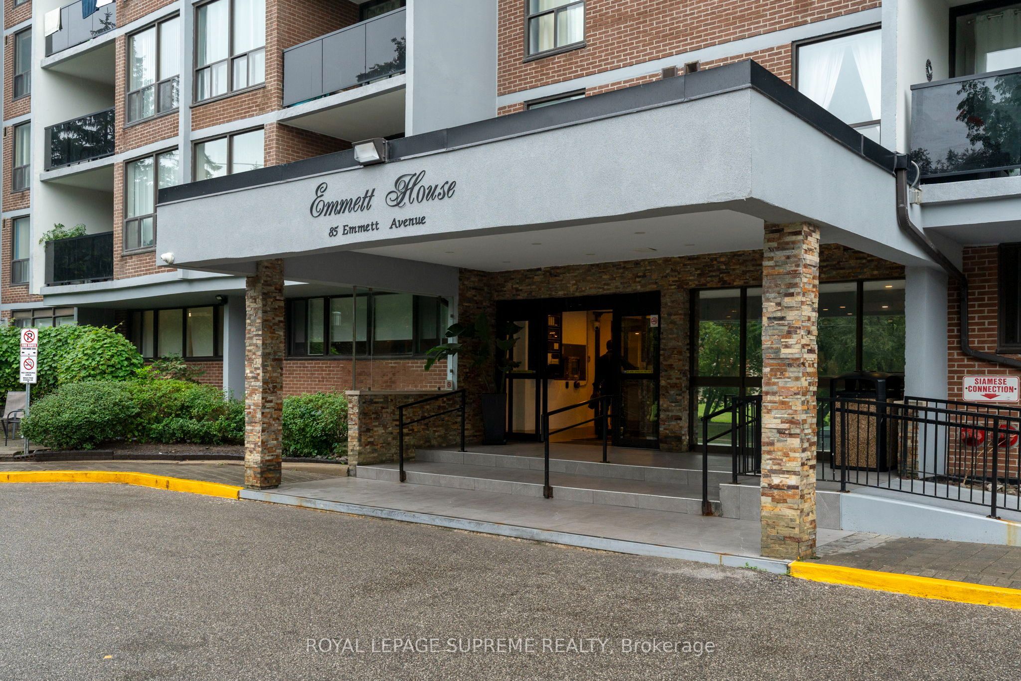 85 Emmett Avenue 2409 Property Photo 1