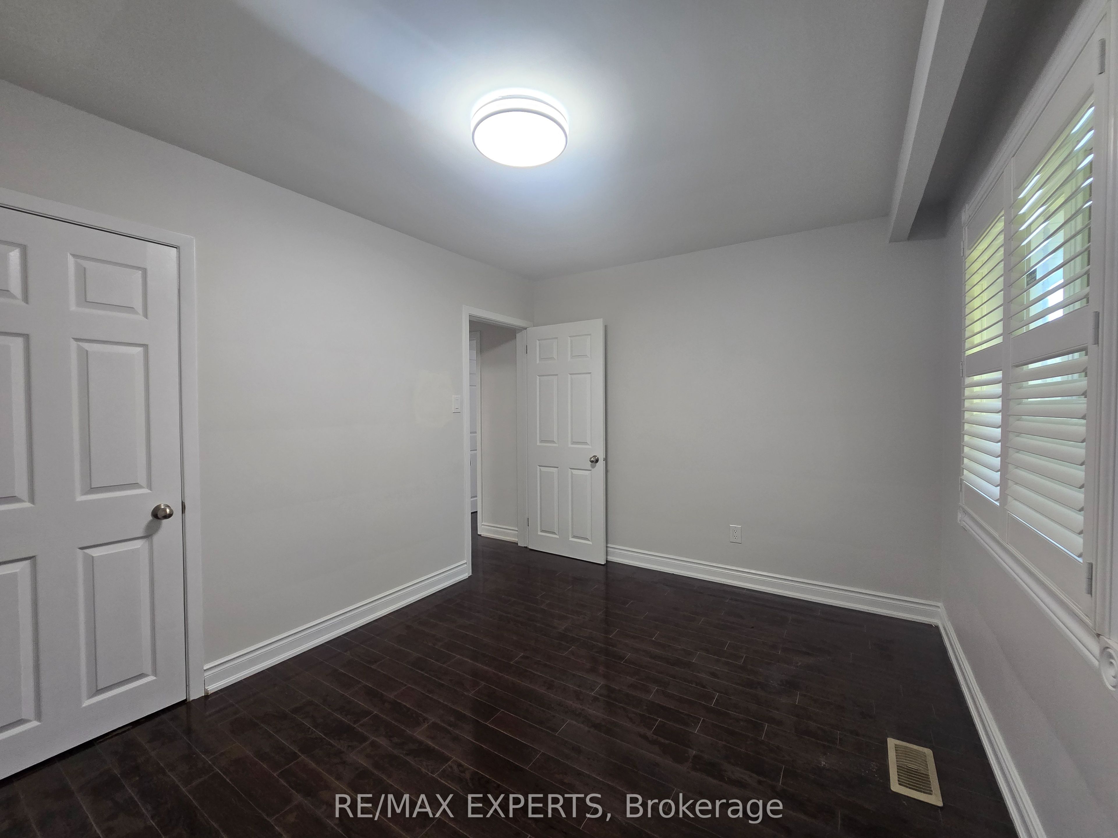 24 Roskell Crescent Property Photo 17