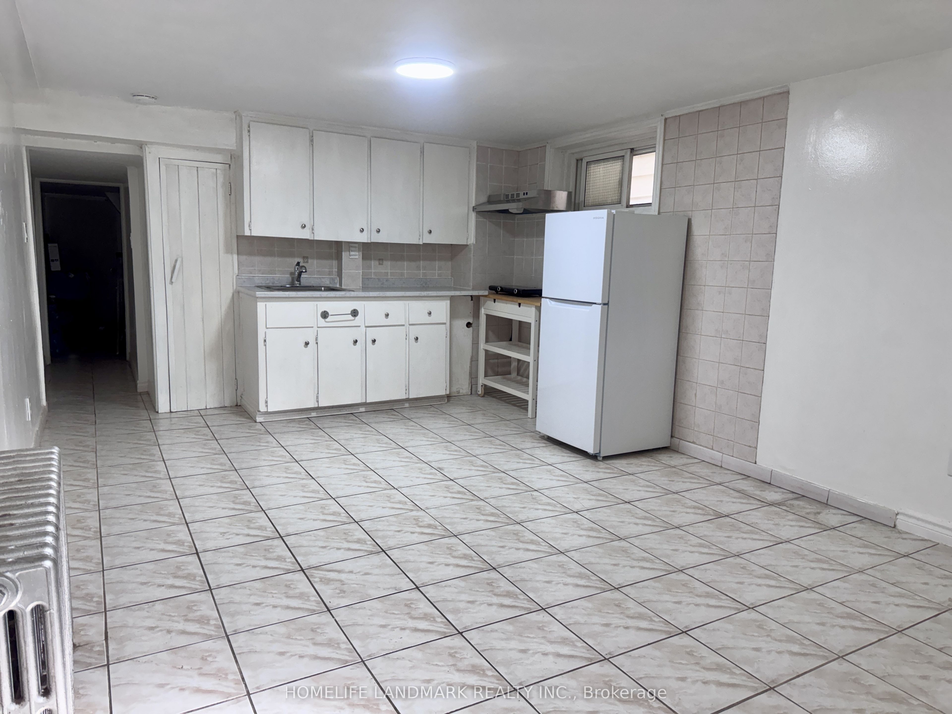 415 Delaware Avenue Lower Property Photo 2