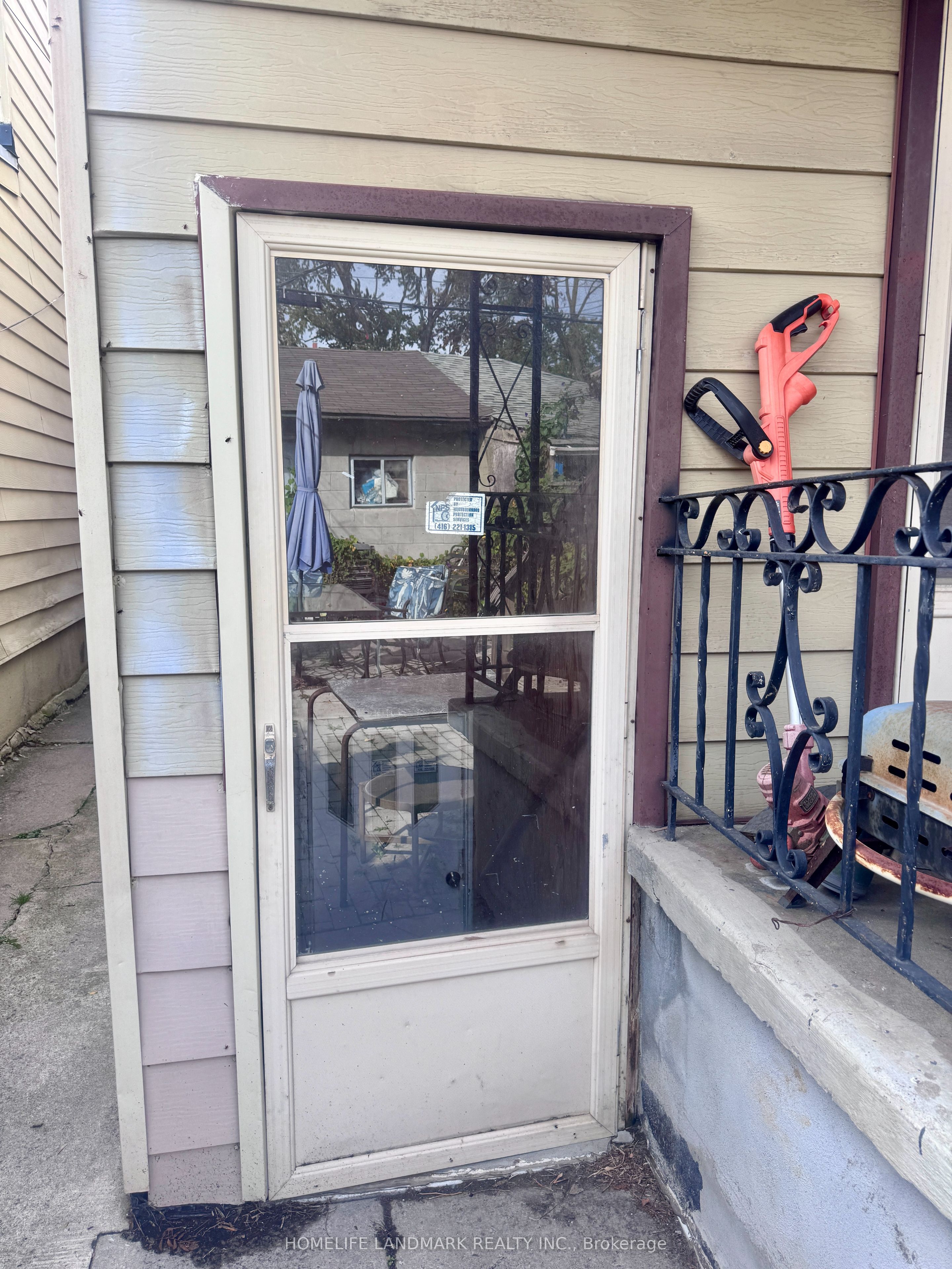 415 Delaware Avenue Lower Property Photo 7