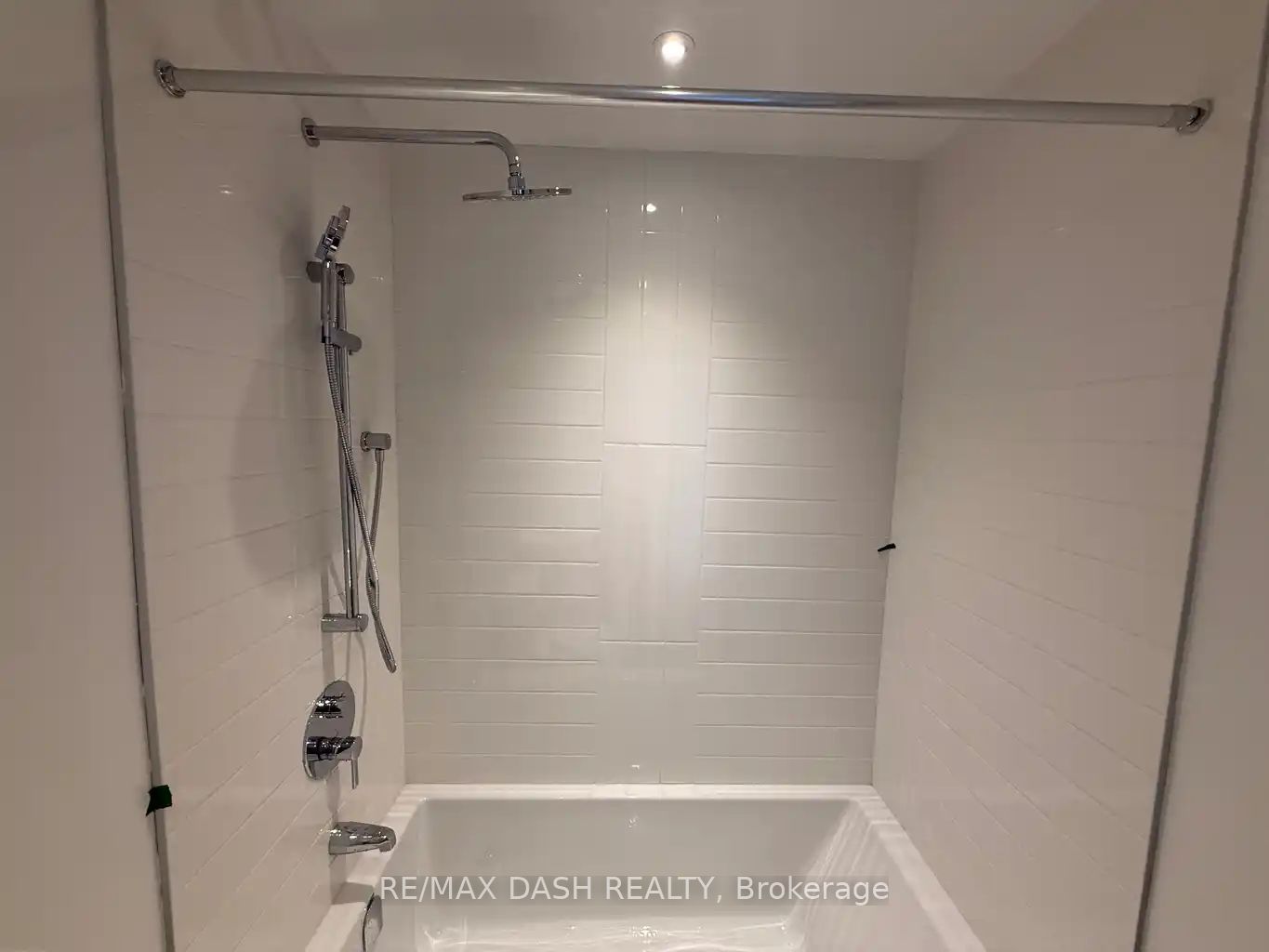448 Burnhamthorpe Road W 5604 Property Photo 15