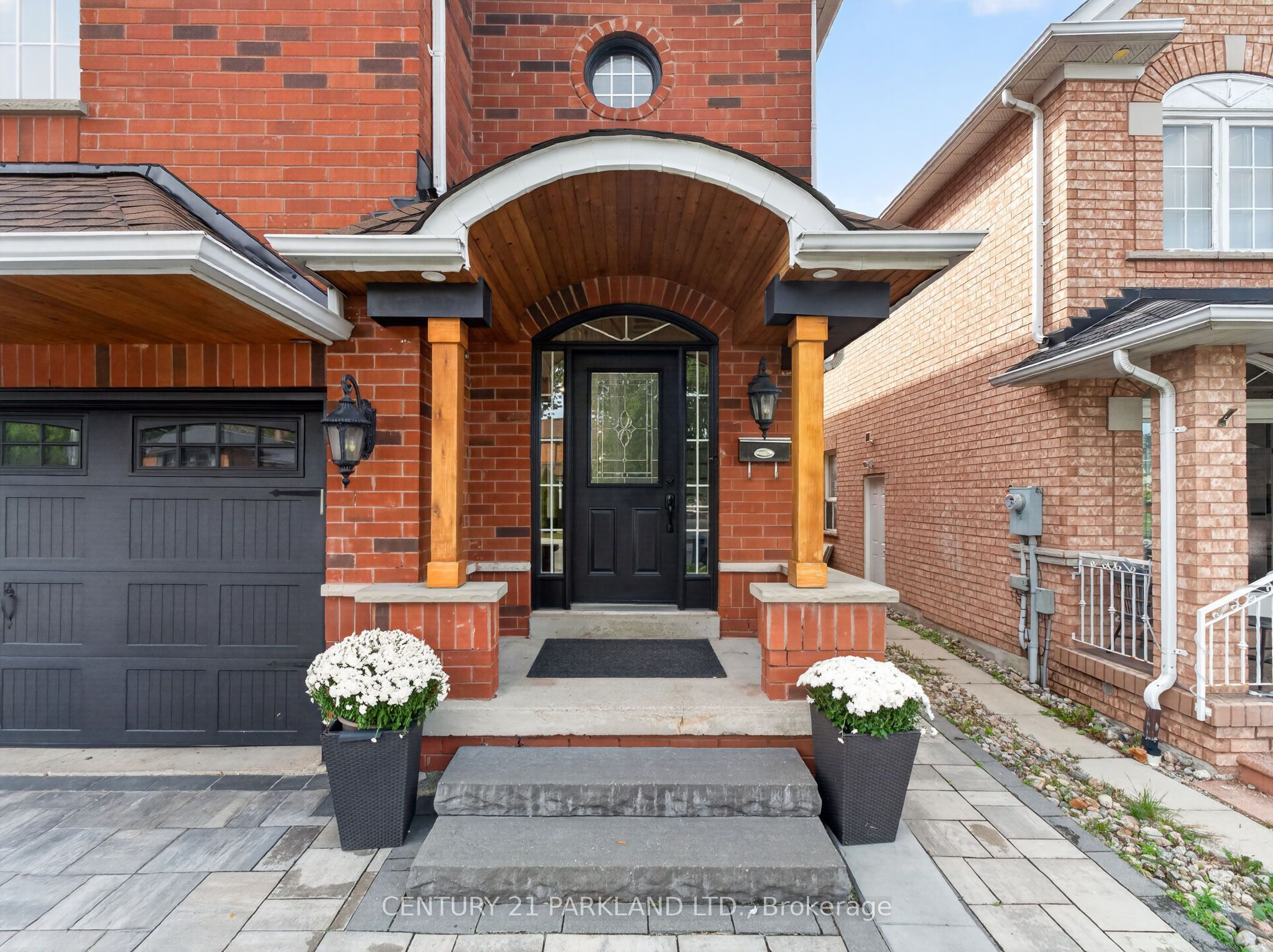 228 Rosemount Avenue Property Photo 3