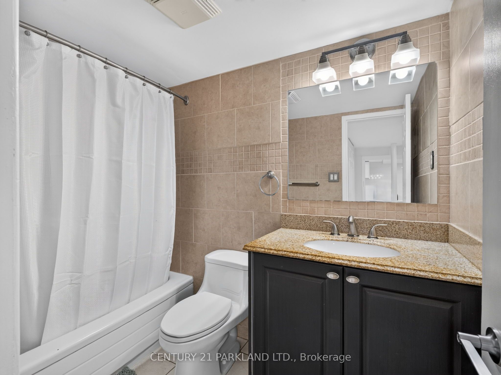 228 Rosemount Avenue Property Photo 25