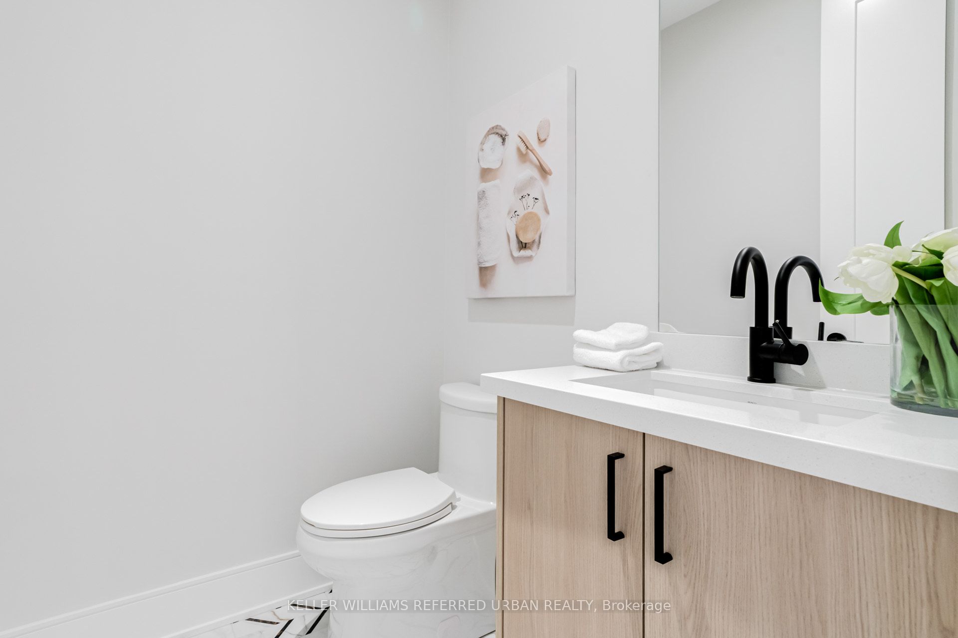 45 Benson Avenue Property Photo 9