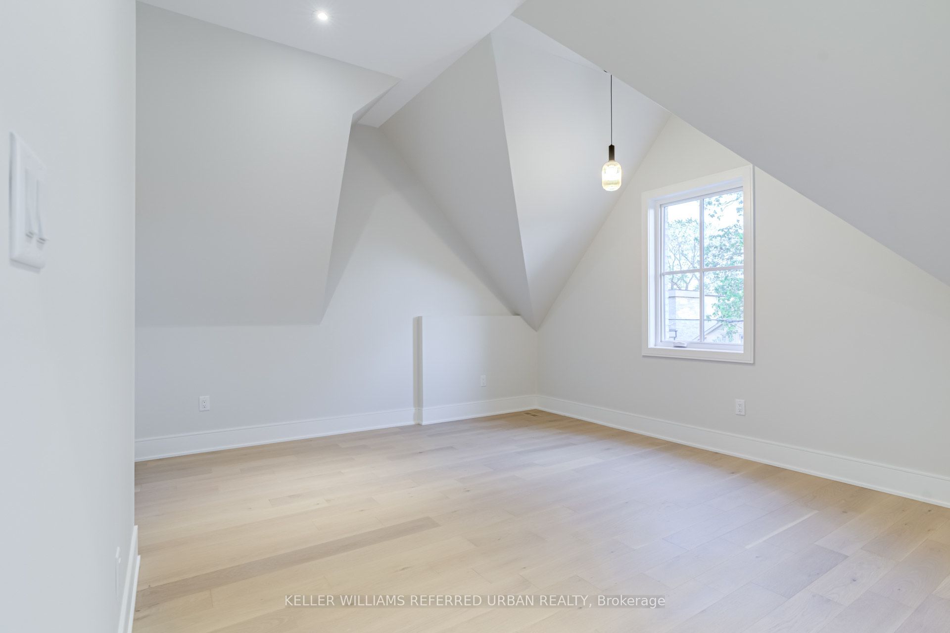 45 Benson Avenue Property Photo 35